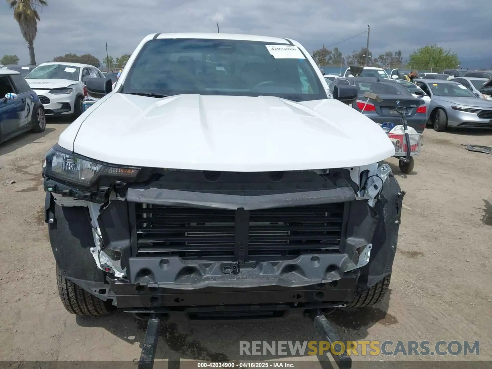 13 Photograph of a damaged car 1GCGSBEC9R1264543 CHEVROLET COLORADO 2024