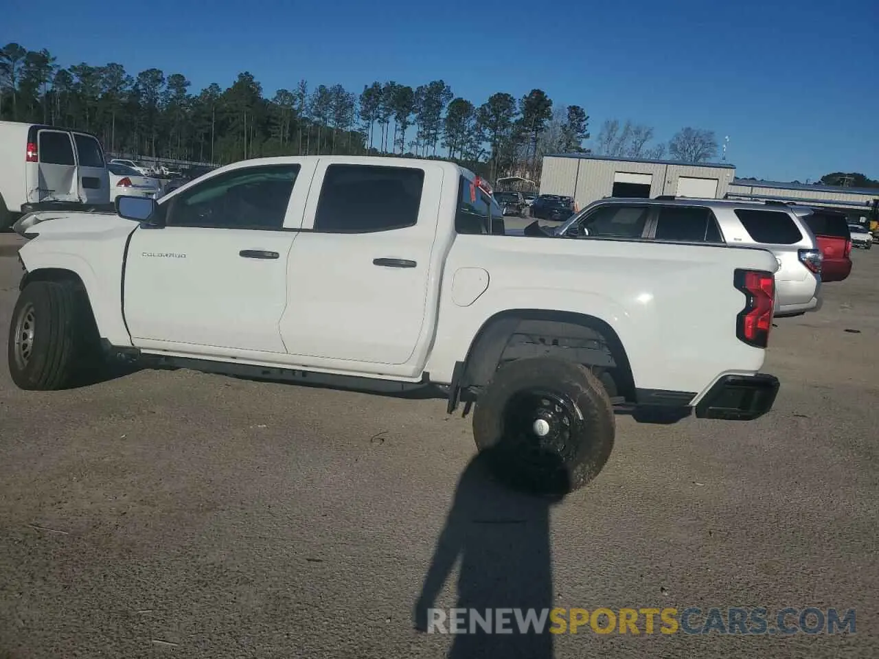 2 Photograph of a damaged car 1GCGSBECXR1181297 CHEVROLET COLORADO 2024