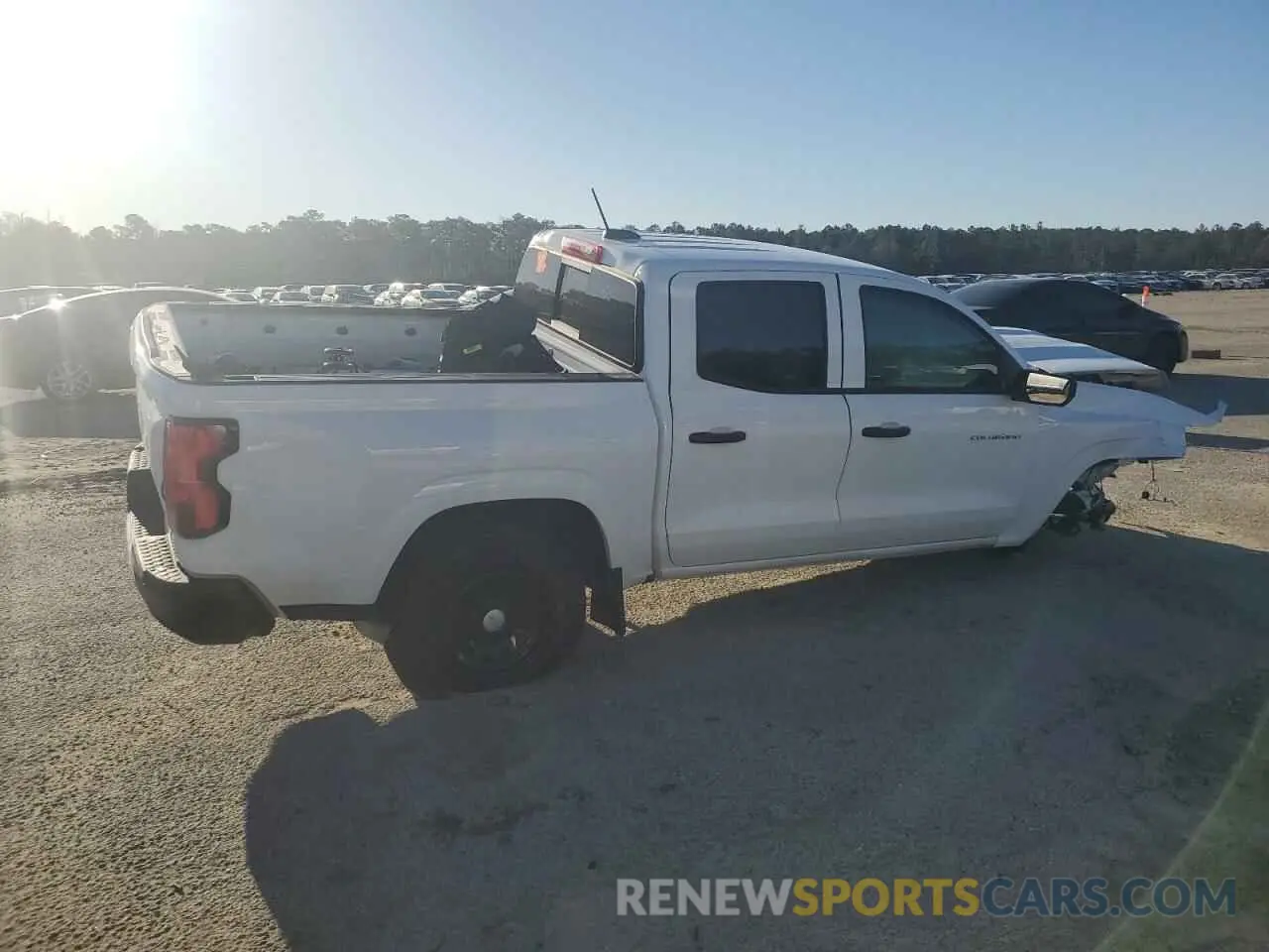 3 Photograph of a damaged car 1GCGSBECXR1181297 CHEVROLET COLORADO 2024