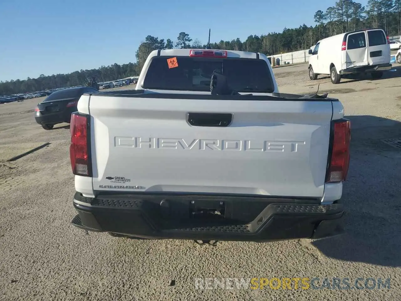 6 Photograph of a damaged car 1GCGSBECXR1181297 CHEVROLET COLORADO 2024