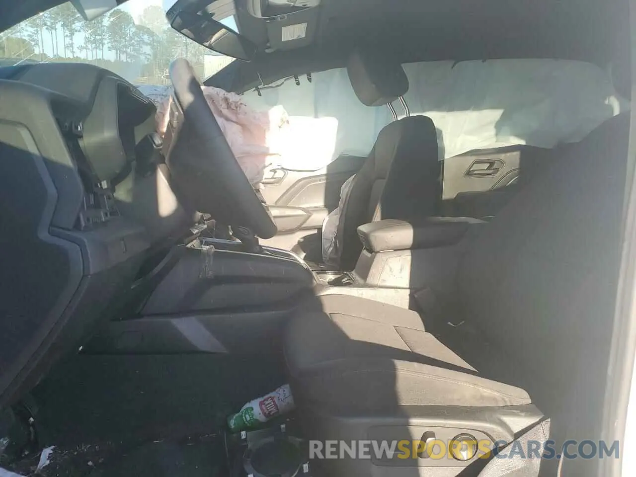 7 Photograph of a damaged car 1GCGSBECXR1181297 CHEVROLET COLORADO 2024
