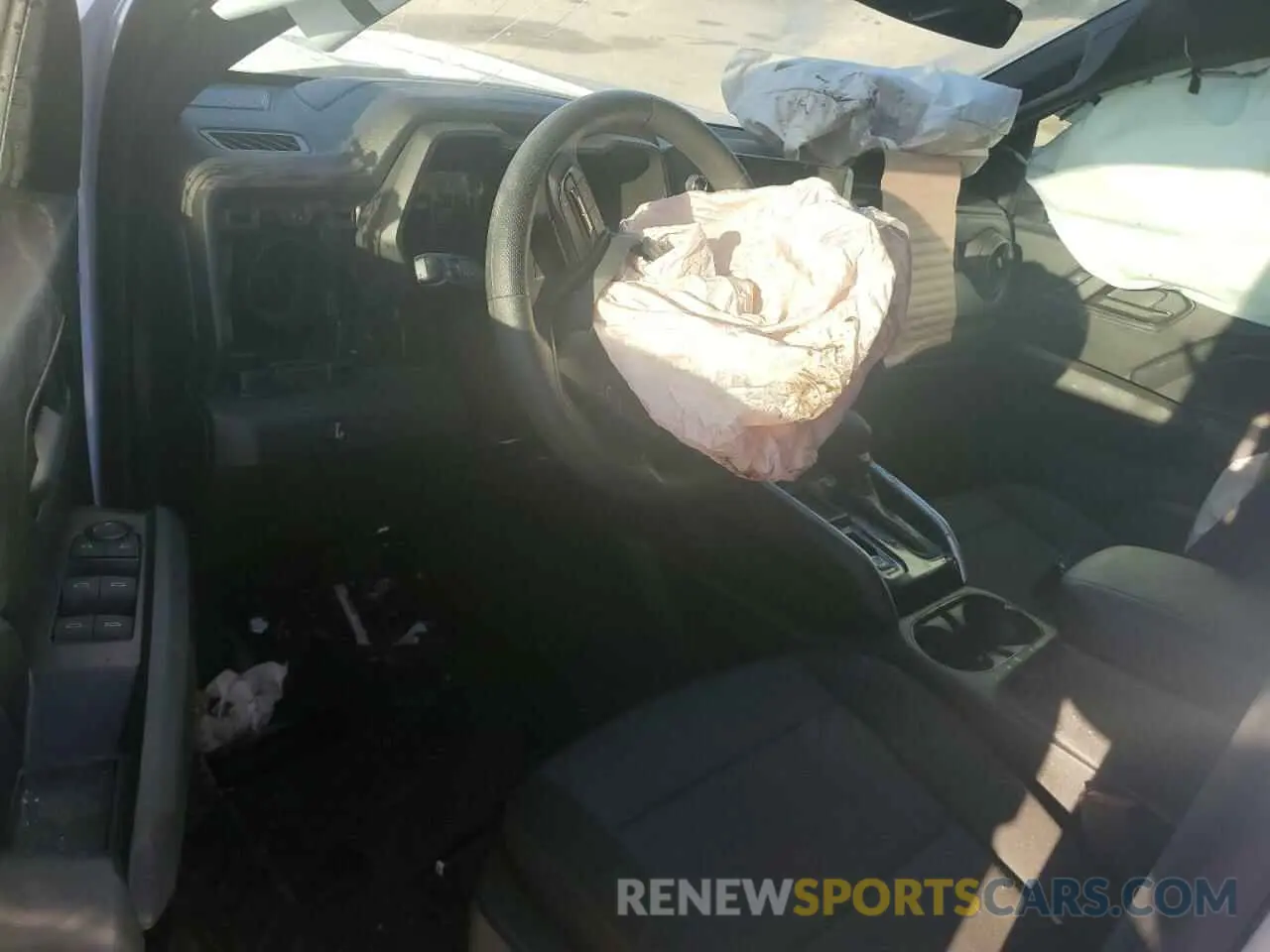 8 Photograph of a damaged car 1GCGSBECXR1181297 CHEVROLET COLORADO 2024