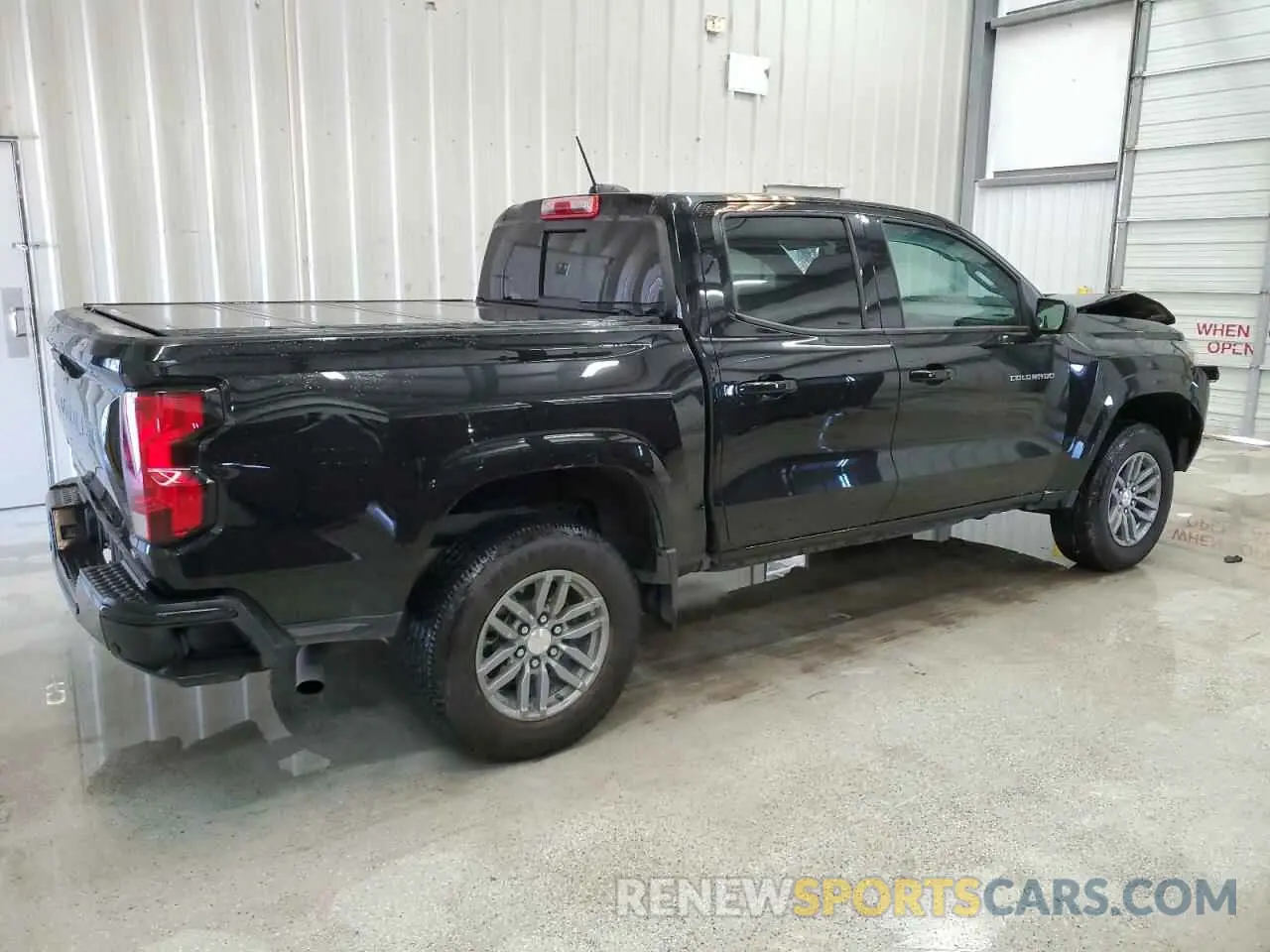 3 Photograph of a damaged car 1GCGSCEC2R1111928 CHEVROLET COLORADO 2024