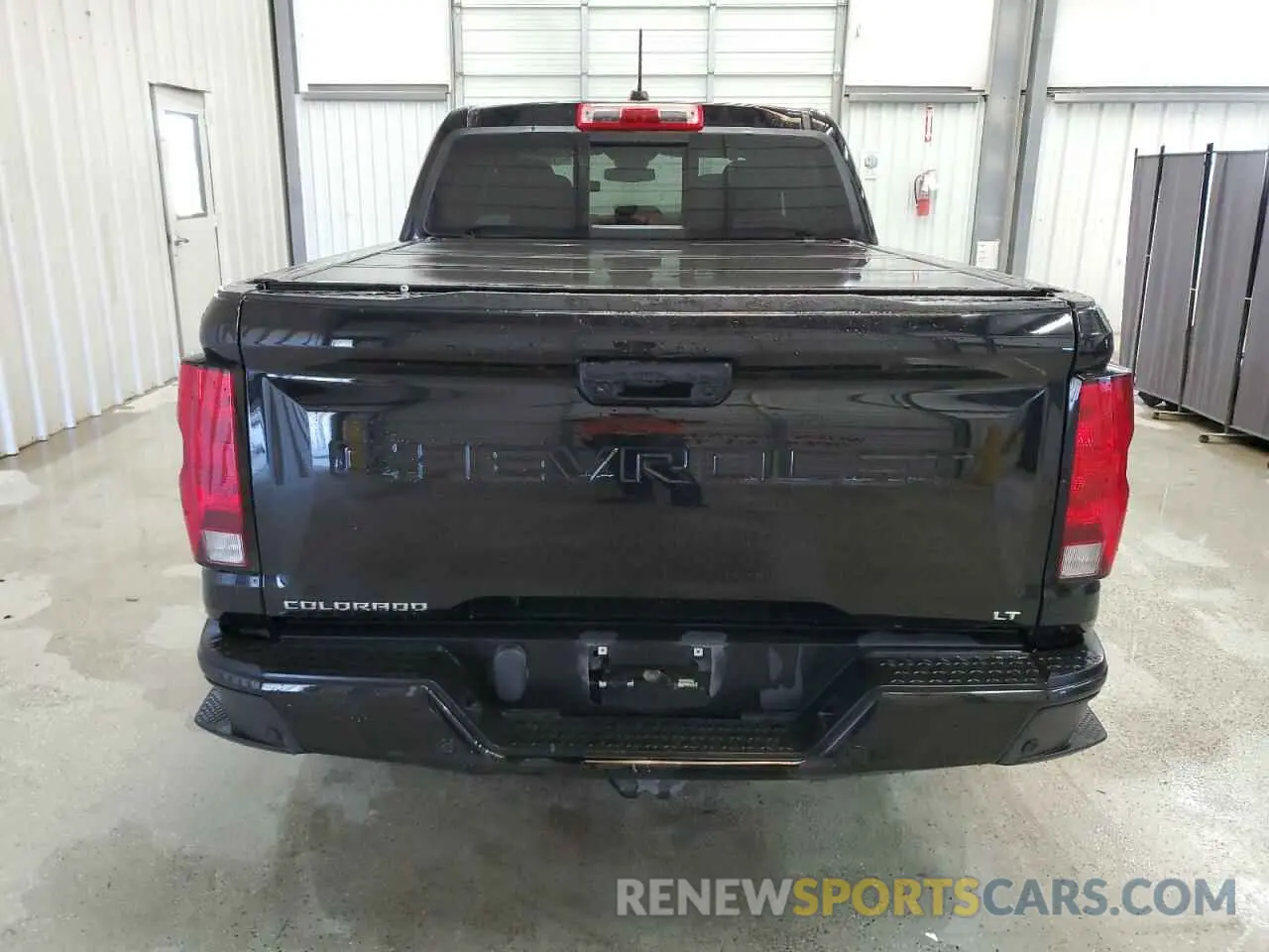 6 Photograph of a damaged car 1GCGSCEC2R1111928 CHEVROLET COLORADO 2024
