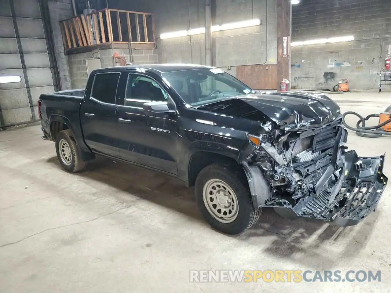 4 Photograph of a damaged car 1GCPSBEK1R1117348 CHEVROLET COLORADO 2024