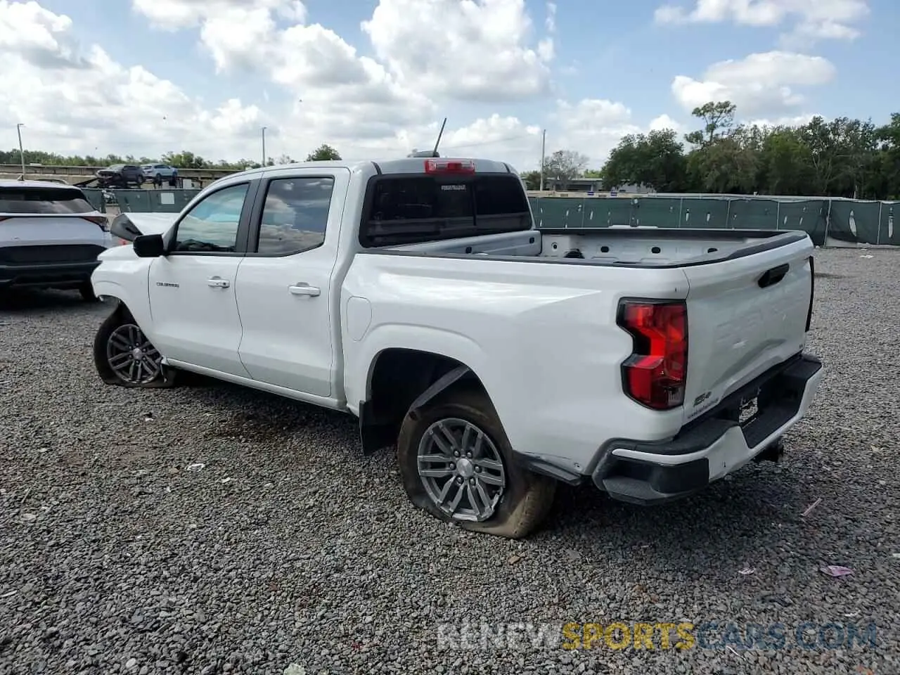 2 Photograph of a damaged car 1GCPSCEK1R1110065 CHEVROLET COLORADO 2024