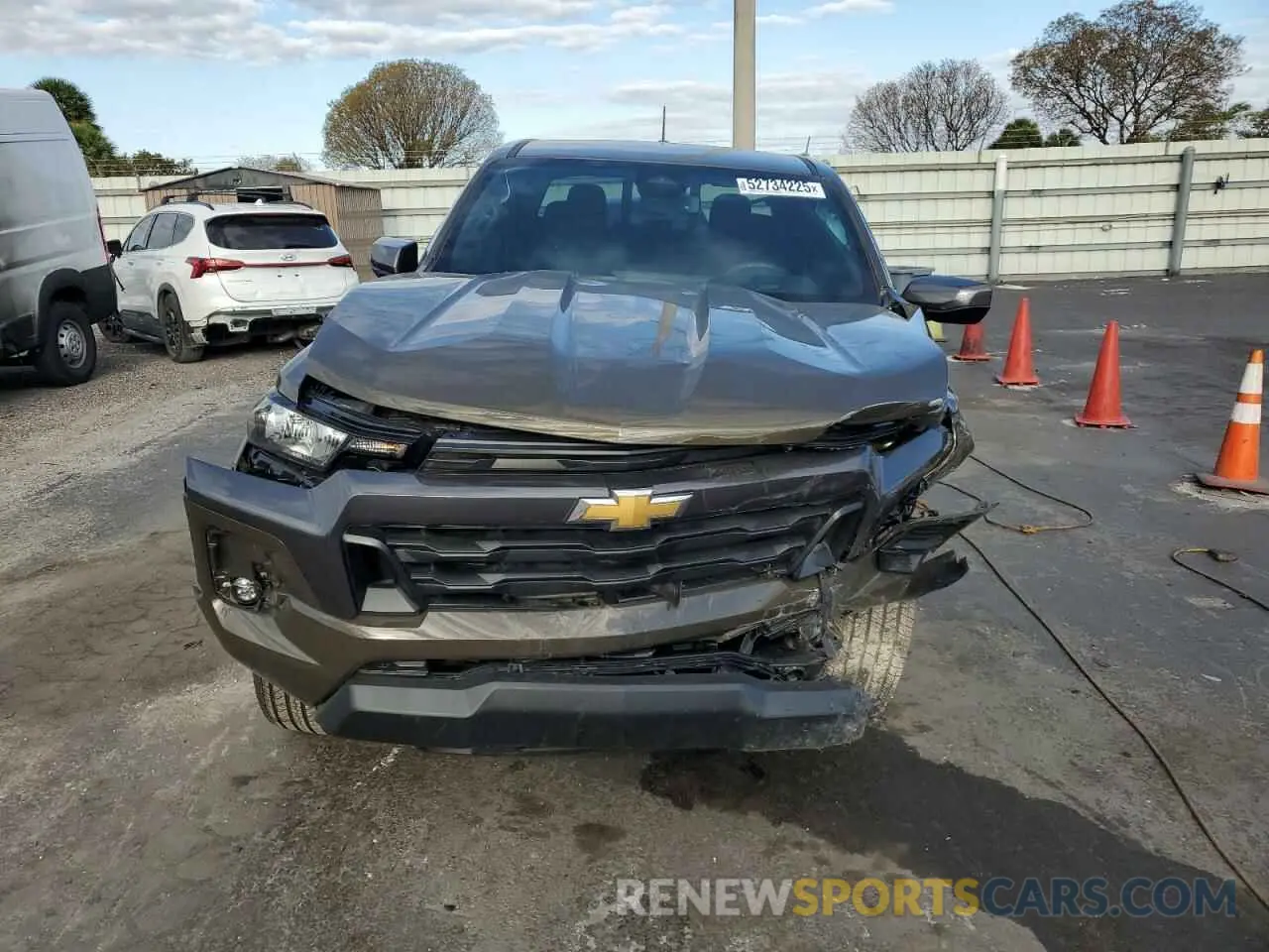 5 Photograph of a damaged car 1GCPSCEK1R1177247 CHEVROLET COLORADO 2024