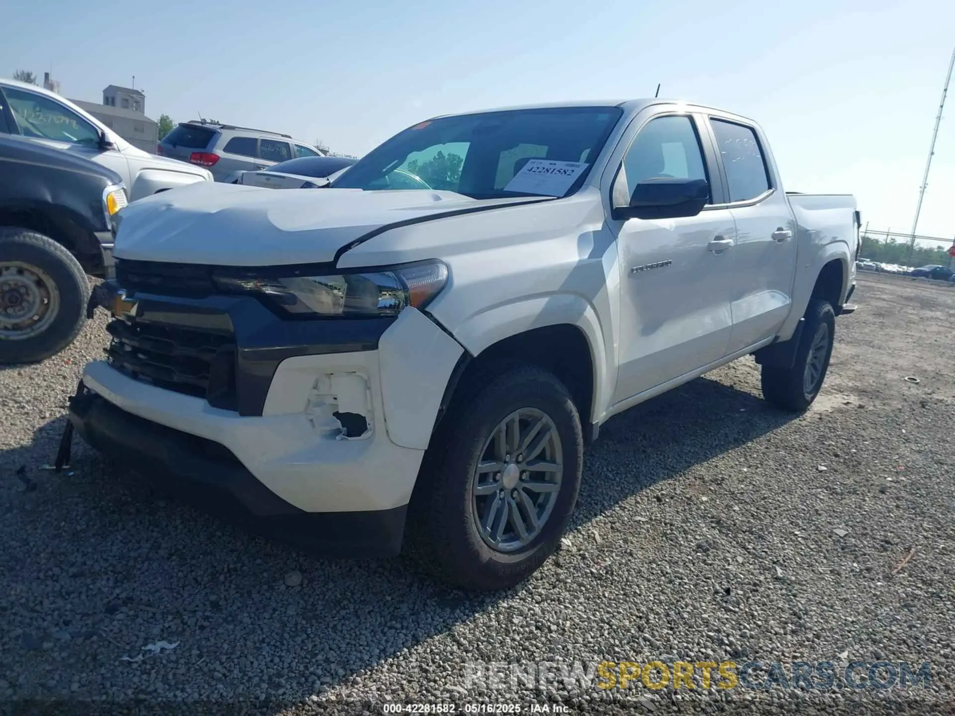 2 Photograph of a damaged car 1GCPSCEK6R1198160 CHEVROLET COLORADO 2024