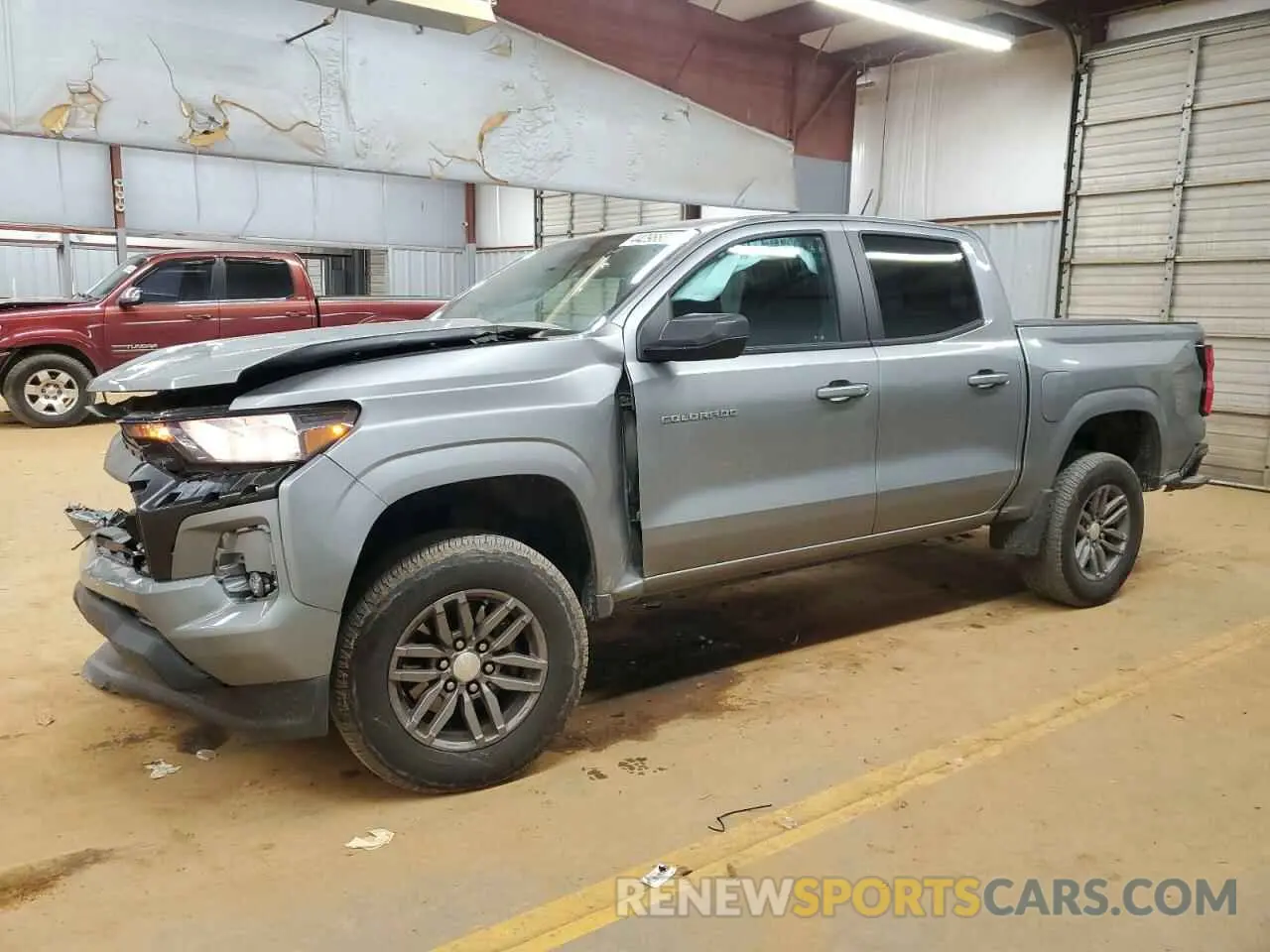 1 Photograph of a damaged car 1GCPSCEK9R1135814 CHEVROLET COLORADO 2024