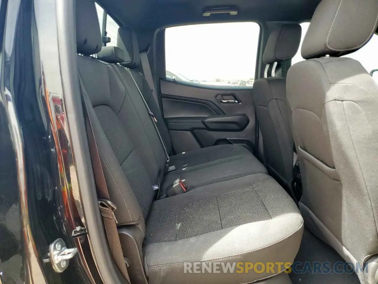10 Photograph of a damaged car 1GCPSCEK9R1313530 CHEVROLET COLORADO 2024