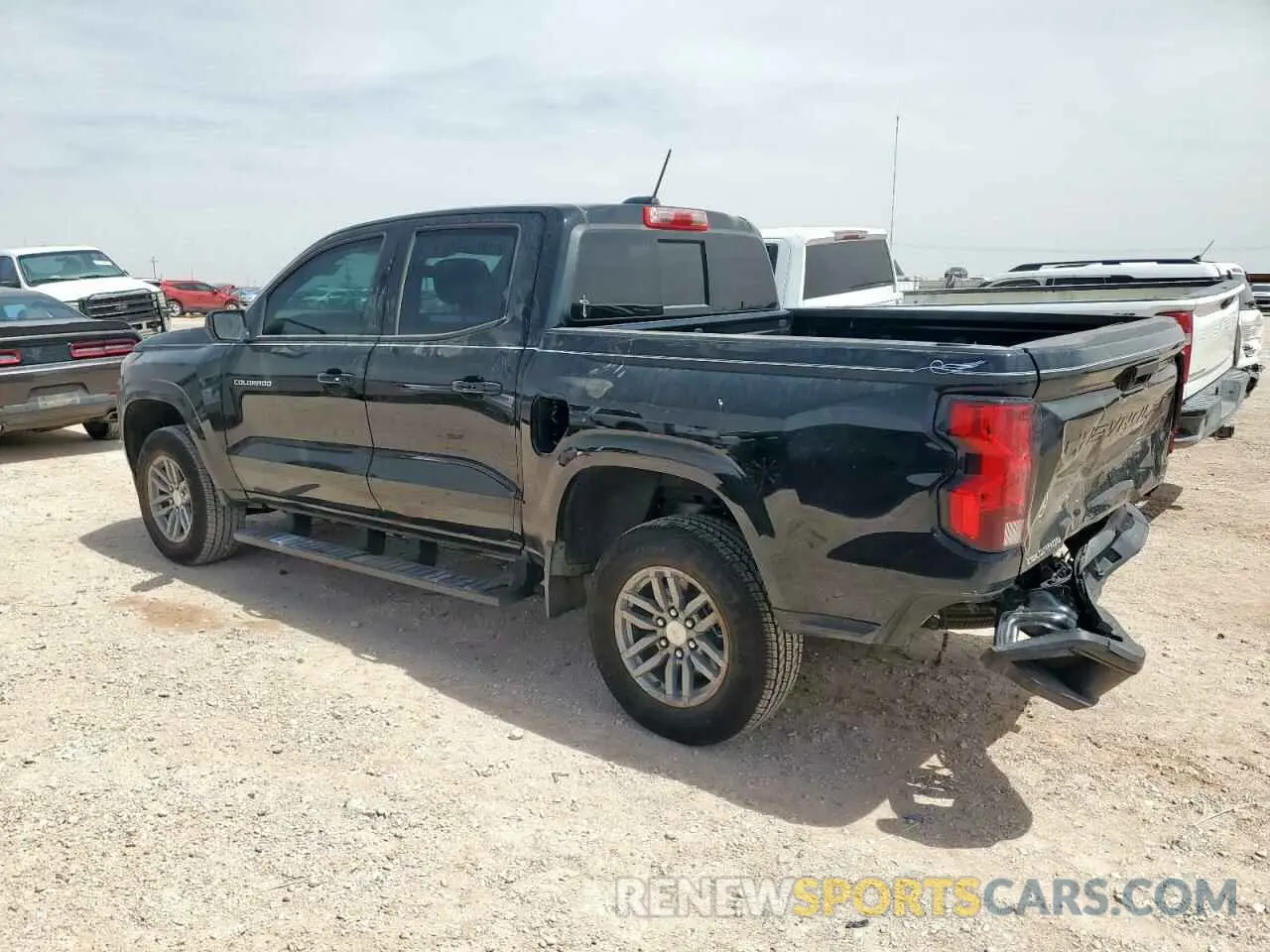 2 Photograph of a damaged car 1GCPSCEK9R1313530 CHEVROLET COLORADO 2024