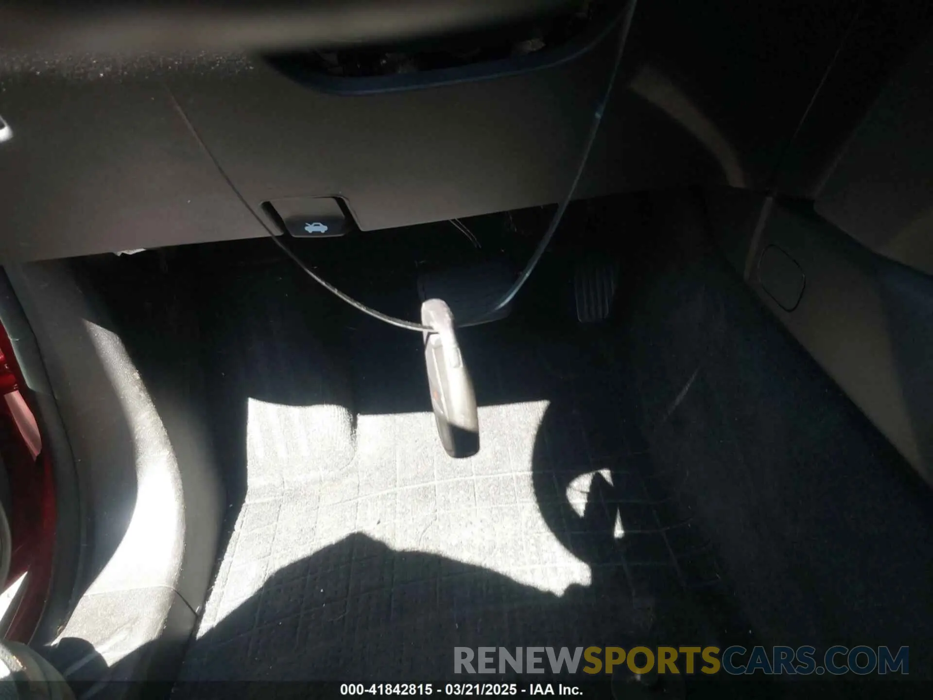 11 Photograph of a damaged car 1GCPSCEKXR1112753 CHEVROLET COLORADO 2024