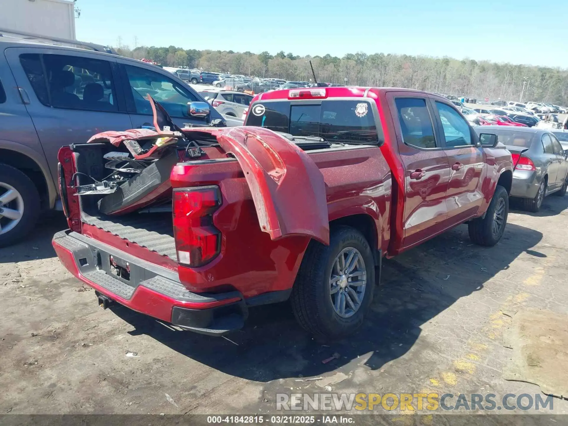 4 Photograph of a damaged car 1GCPSCEKXR1112753 CHEVROLET COLORADO 2024