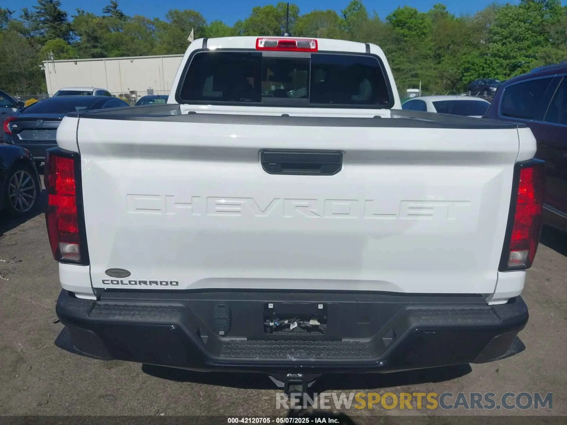 16 Photograph of a damaged car 1GCPTBEK0R1306831 CHEVROLET COLORADO 2024