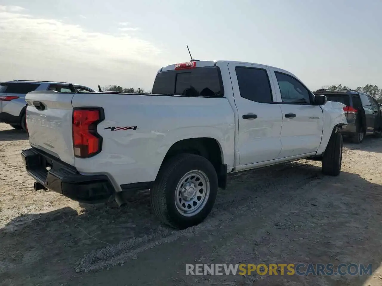 3 Photograph of a damaged car 1GCPTBEK8R1112919 CHEVROLET COLORADO 2024