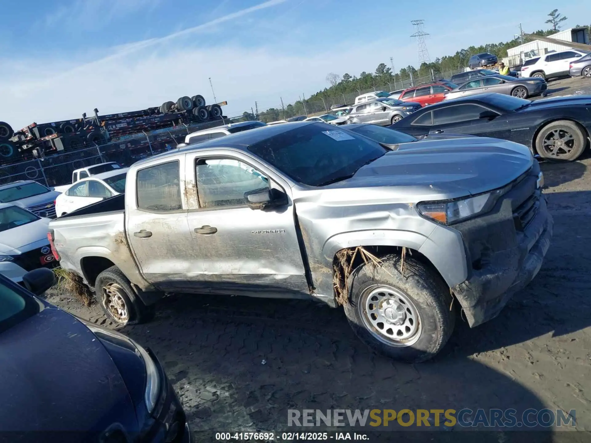 13 Photograph of a damaged car 1GCPTBEK8R1131731 CHEVROLET COLORADO 2024