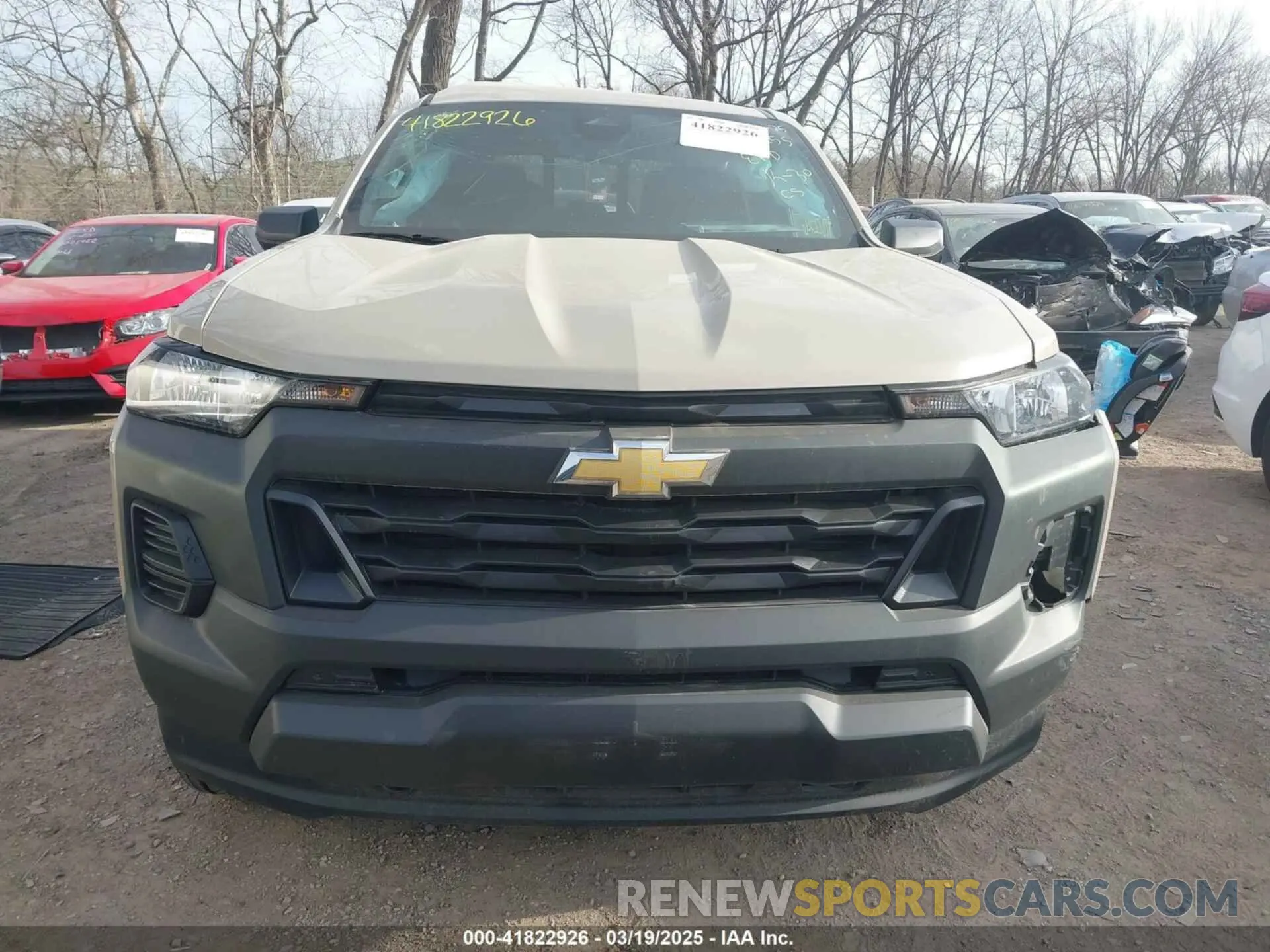 11 Photograph of a damaged car 1GCPTBEK8R1152174 CHEVROLET COLORADO 2024
