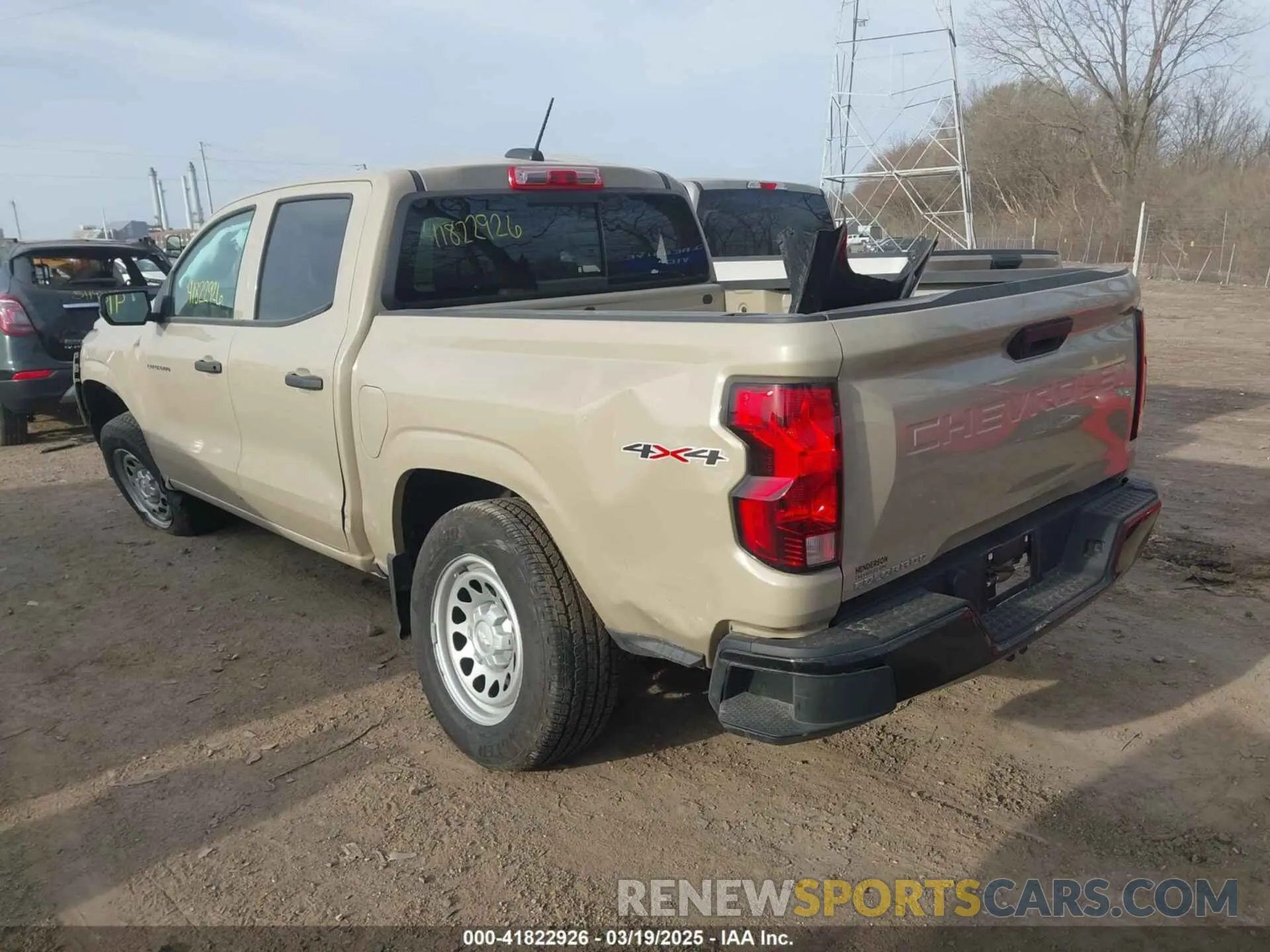 3 Photograph of a damaged car 1GCPTBEK8R1152174 CHEVROLET COLORADO 2024