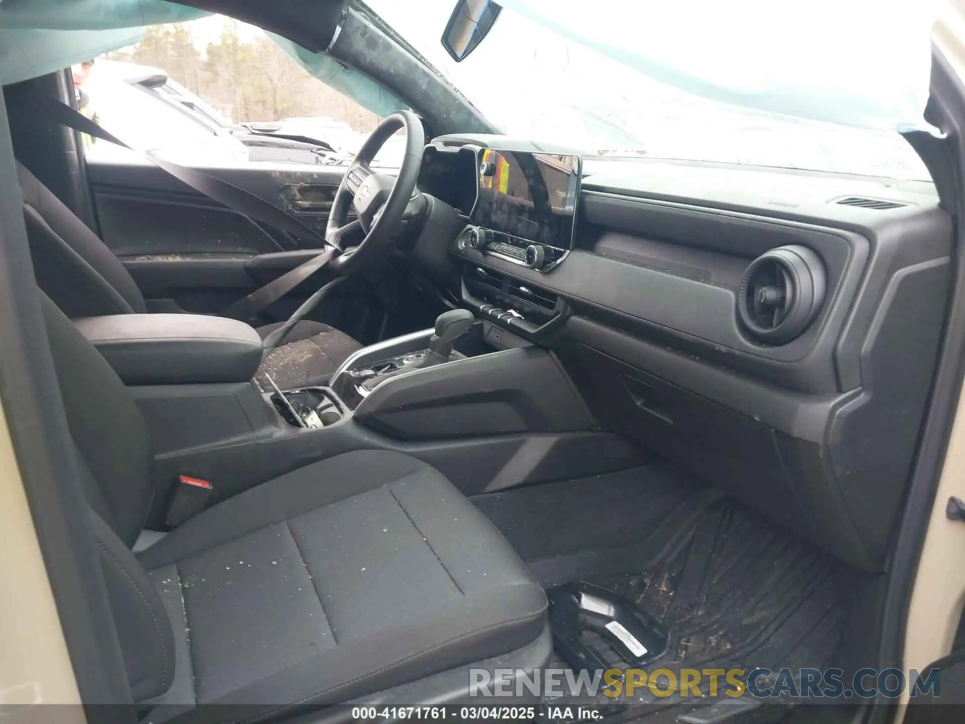 5 Photograph of a damaged car 1GCPTBEK9R1240120 CHEVROLET COLORADO 2024