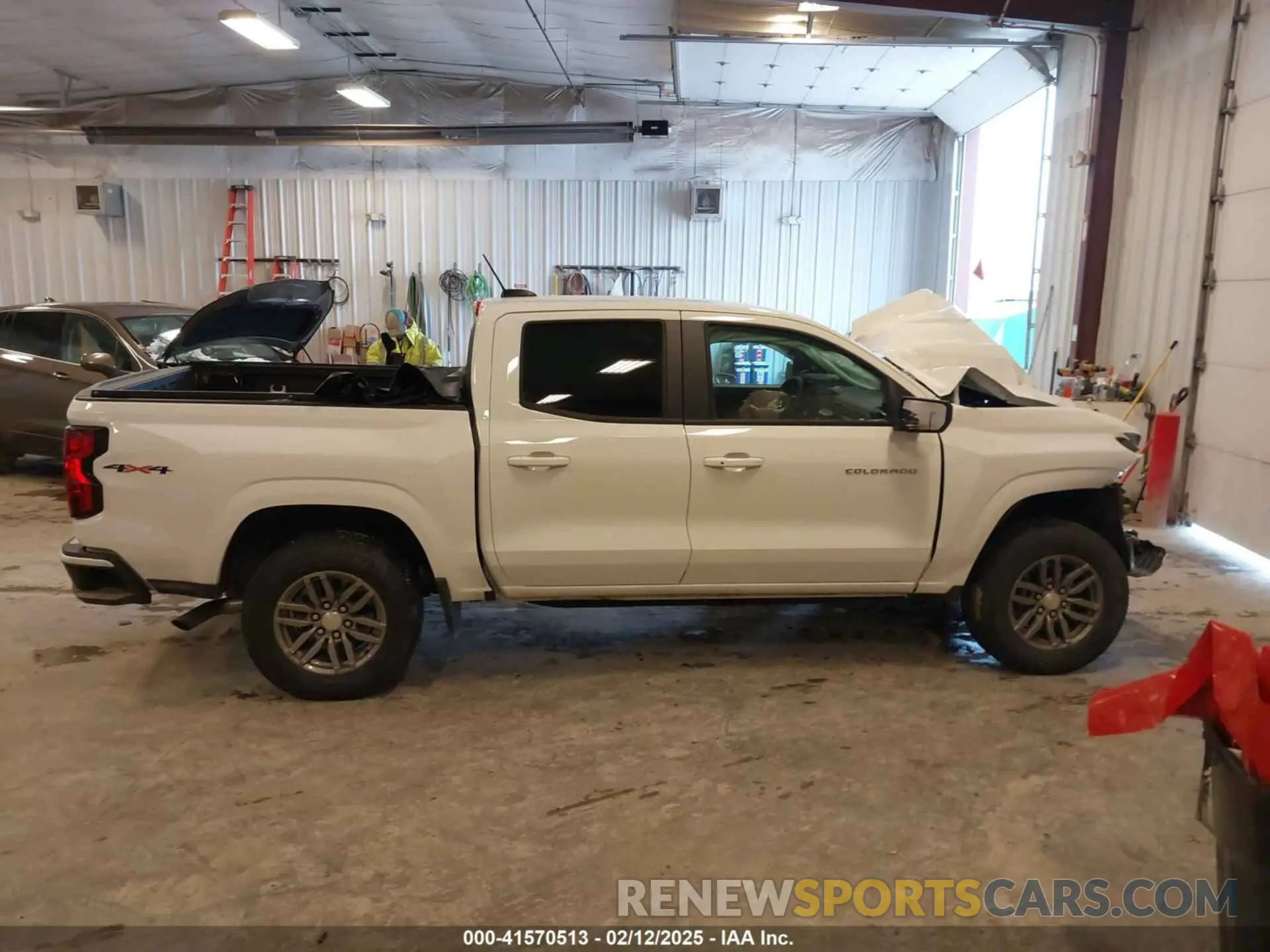 13 Photograph of a damaged car 1GCPTCEK1R1131804 CHEVROLET COLORADO 2024