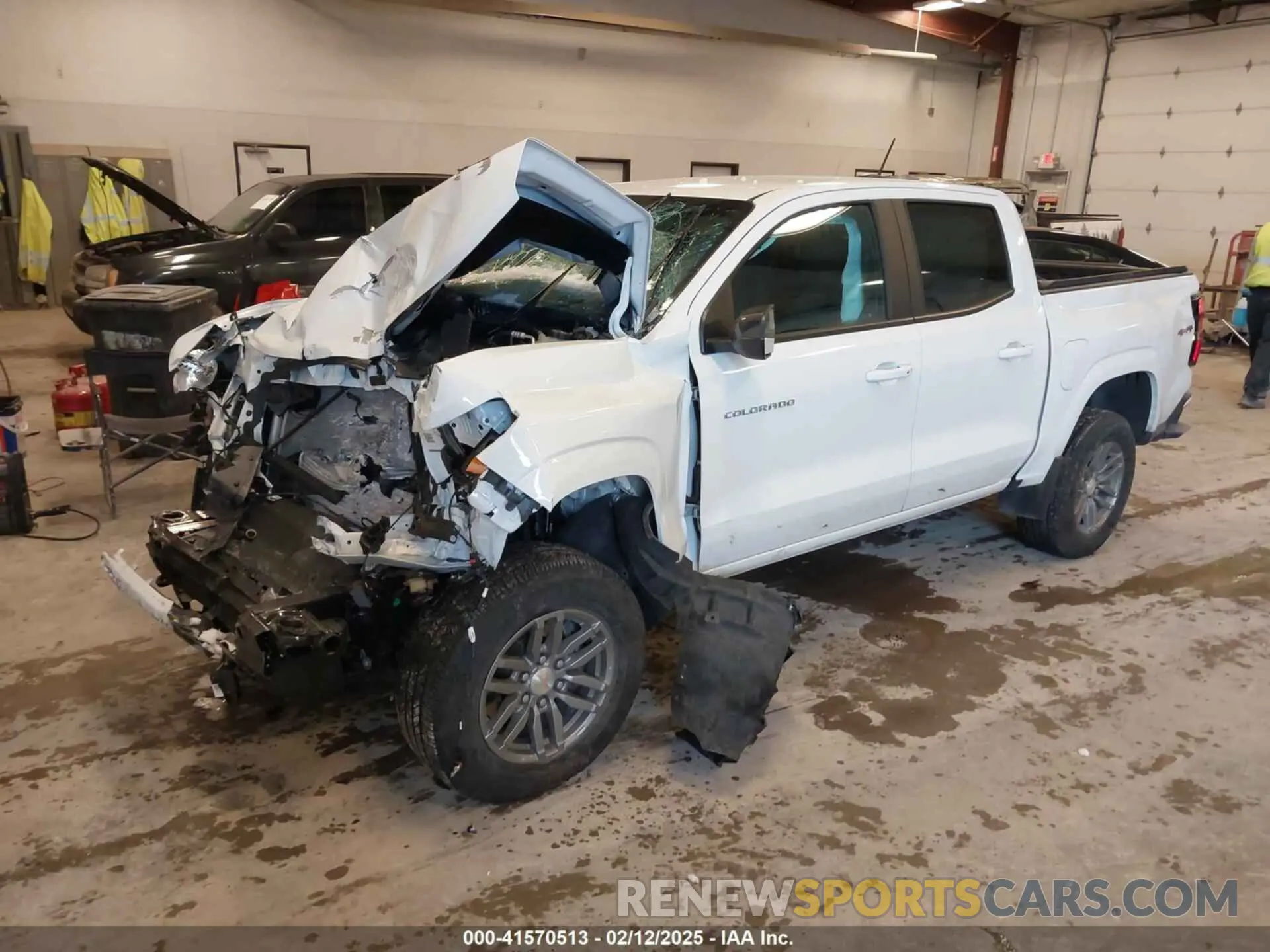 2 Photograph of a damaged car 1GCPTCEK1R1131804 CHEVROLET COLORADO 2024