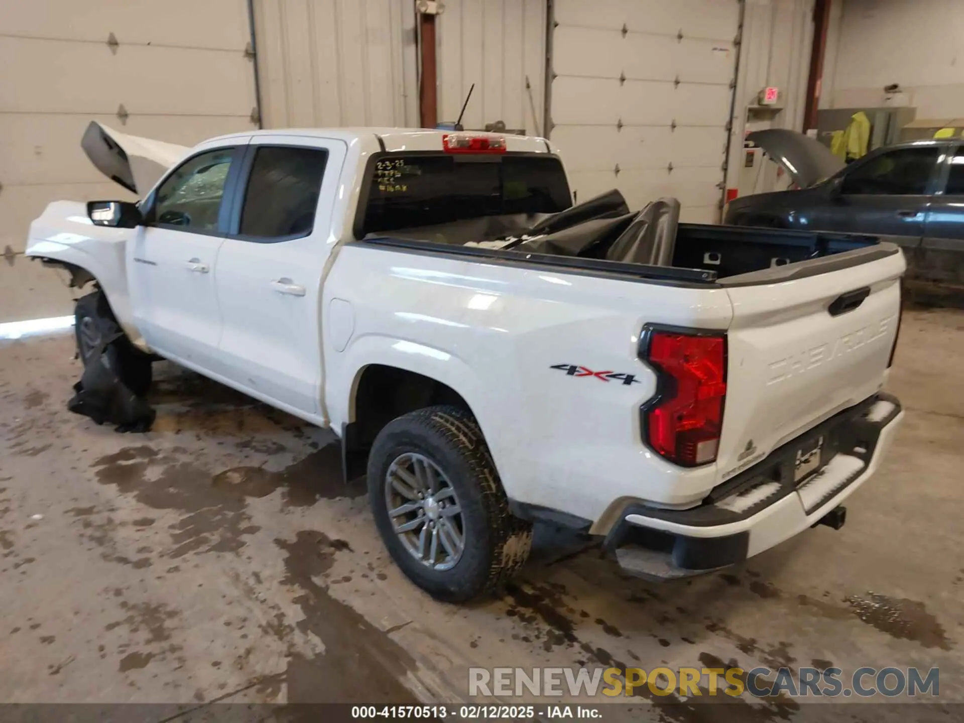 3 Photograph of a damaged car 1GCPTCEK1R1131804 CHEVROLET COLORADO 2024