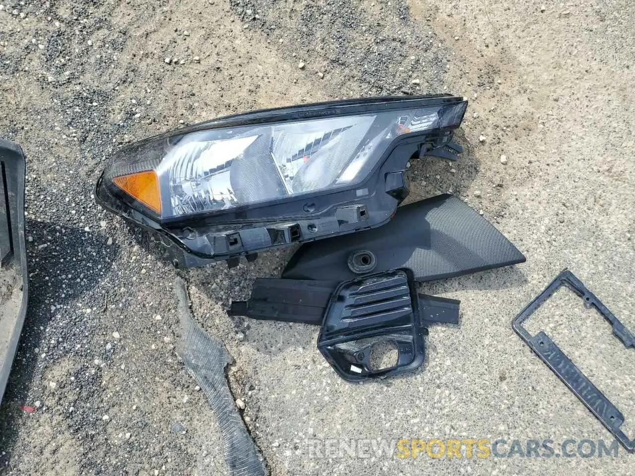 12 Photograph of a damaged car 1GCPTCEK2R1117412 CHEVROLET COLORADO 2024