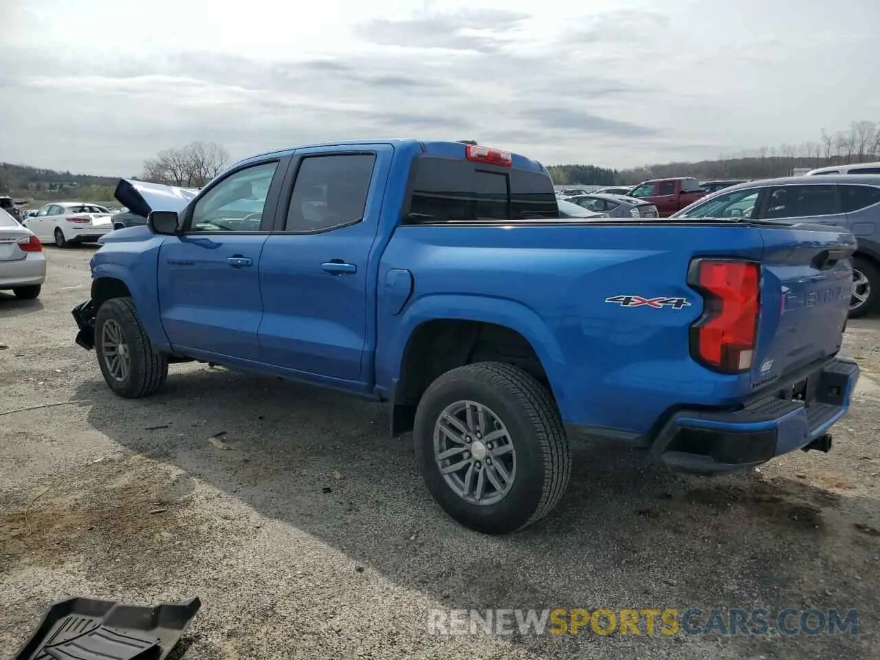 2 Photograph of a damaged car 1GCPTCEK2R1117412 CHEVROLET COLORADO 2024