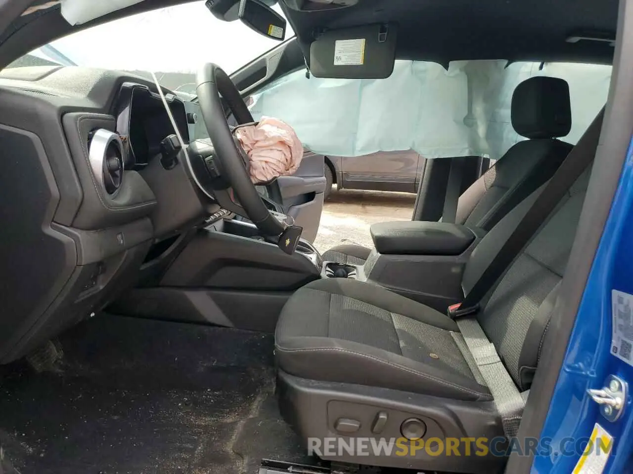 7 Photograph of a damaged car 1GCPTCEK2R1117412 CHEVROLET COLORADO 2024