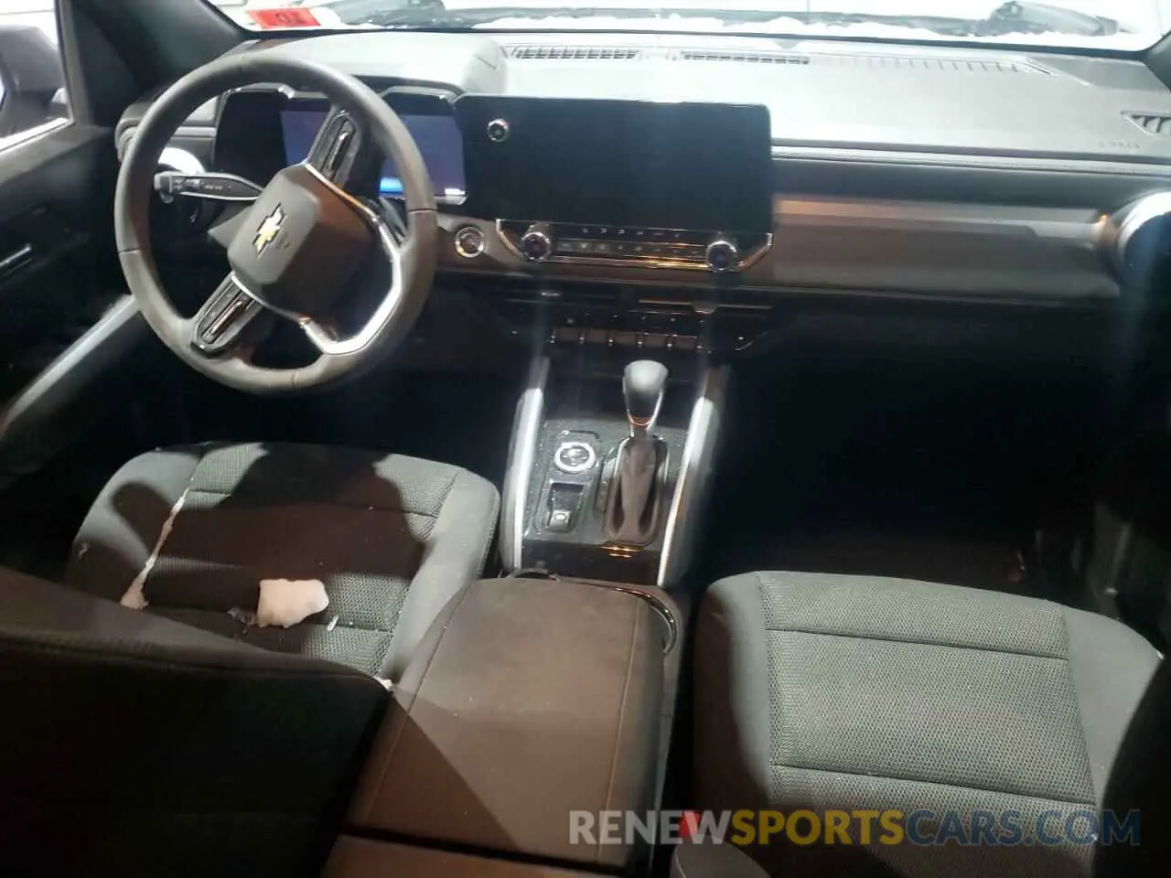 8 Photograph of a damaged car 1GCPTCEK4R1255758 CHEVROLET COLORADO 2024