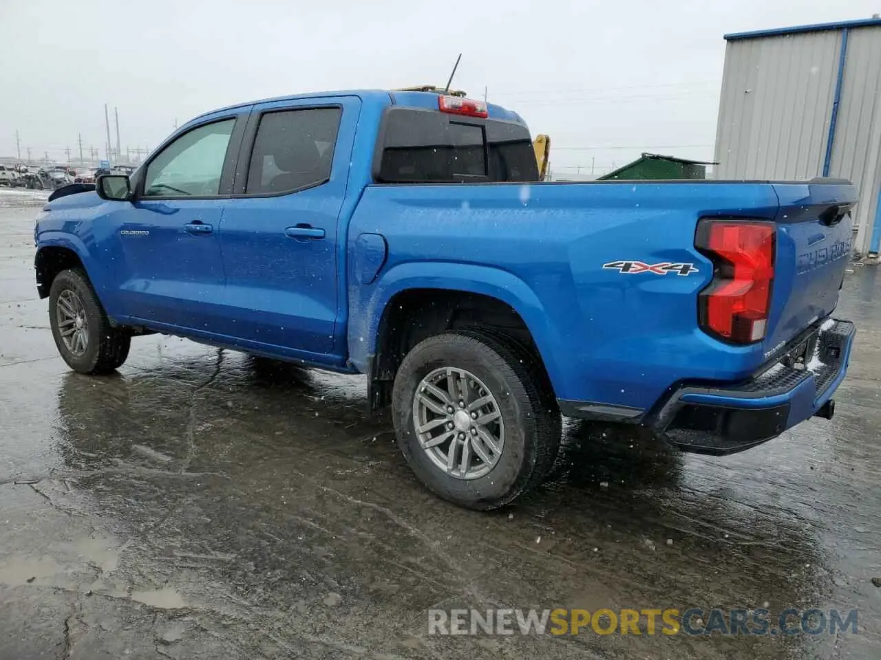2 Photograph of a damaged car 1GCPTCEK5R1125441 CHEVROLET COLORADO 2024