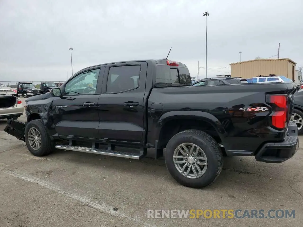 2 Photograph of a damaged car 1GCPTCEKXR1144504 CHEVROLET COLORADO 2024