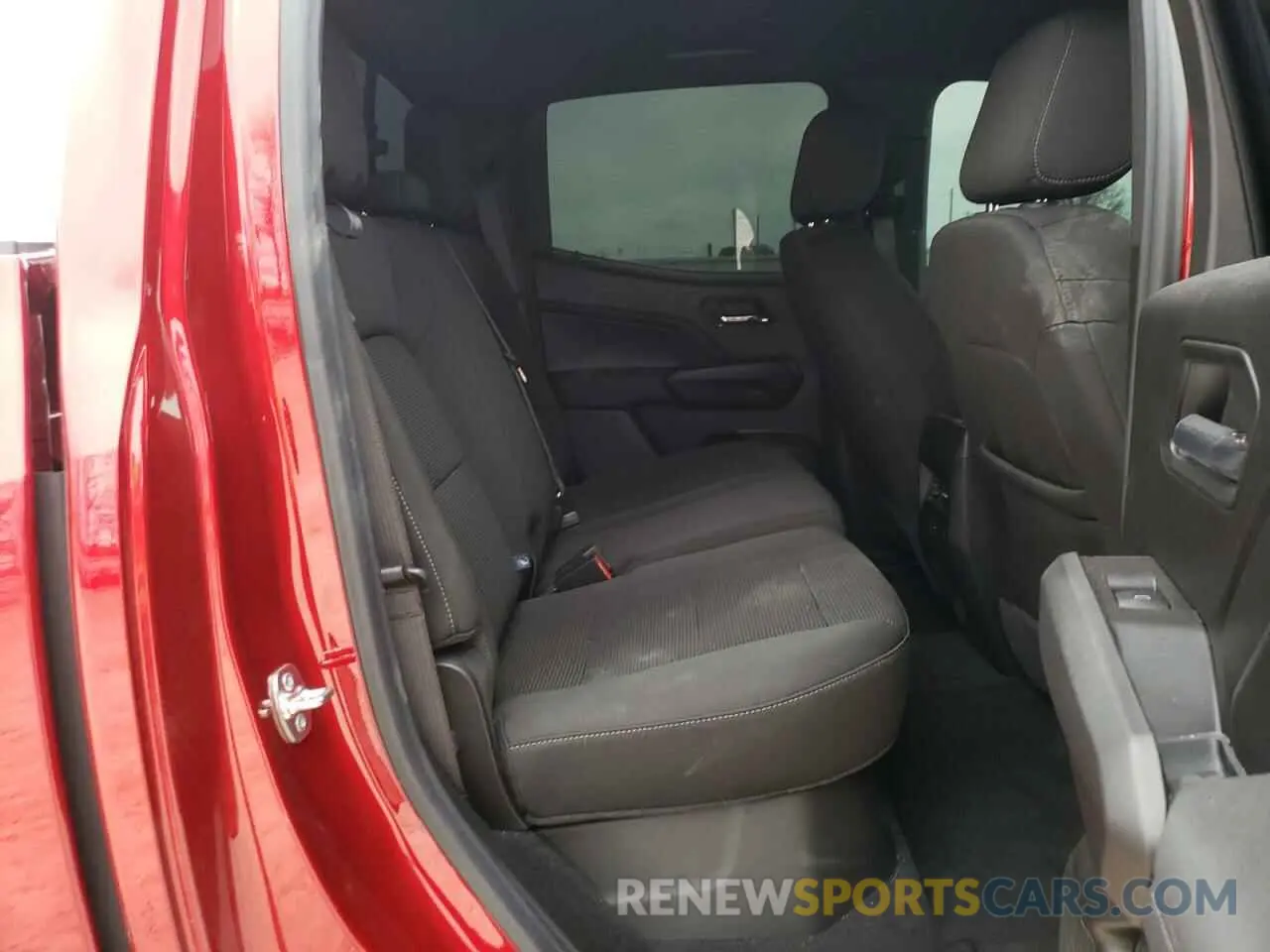 11 Photograph of a damaged car 1GCPTCEKXR1299487 CHEVROLET COLORADO 2024