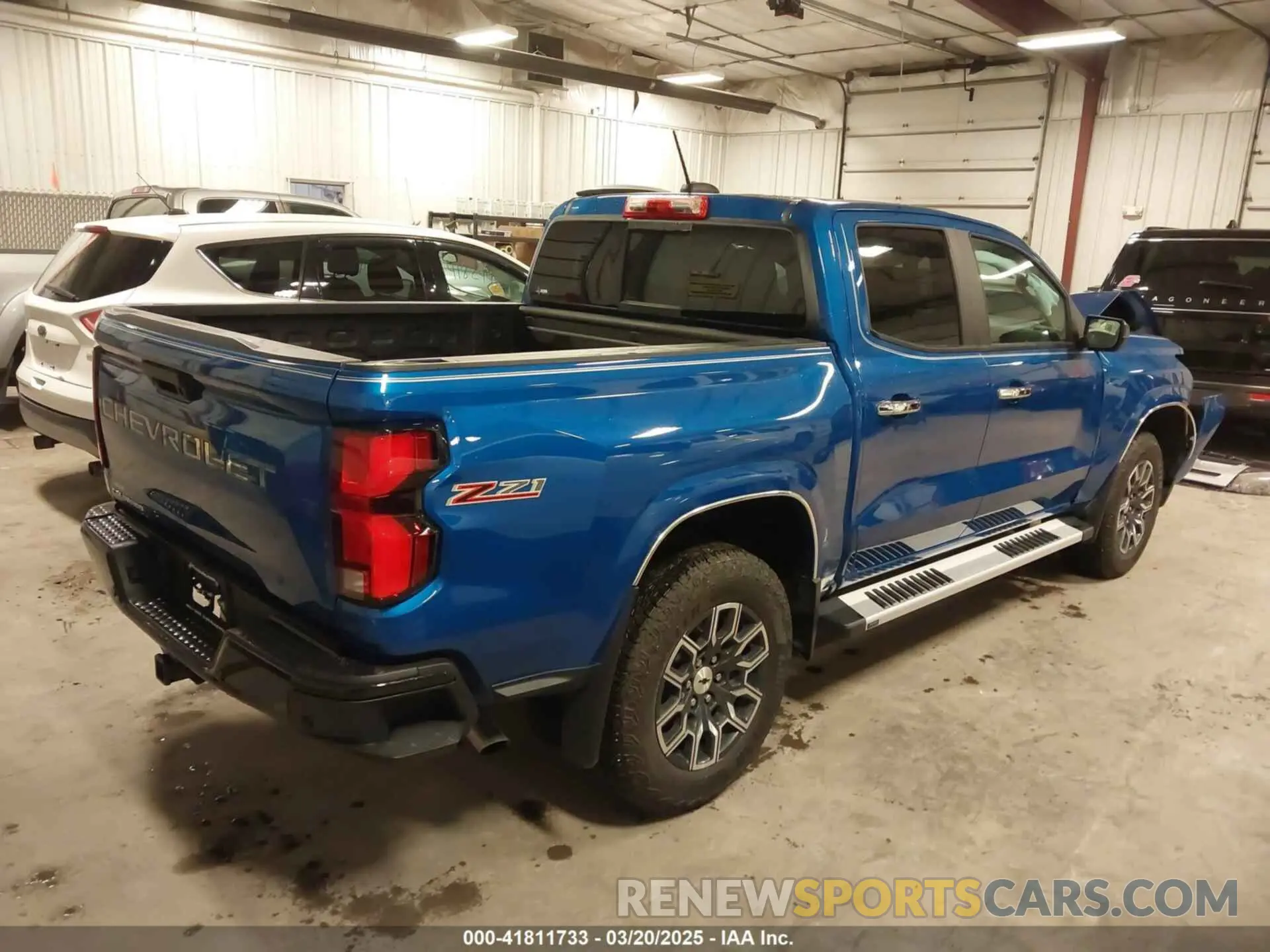4 Photograph of a damaged car 1GCPTDEK0R1120279 CHEVROLET COLORADO 2024