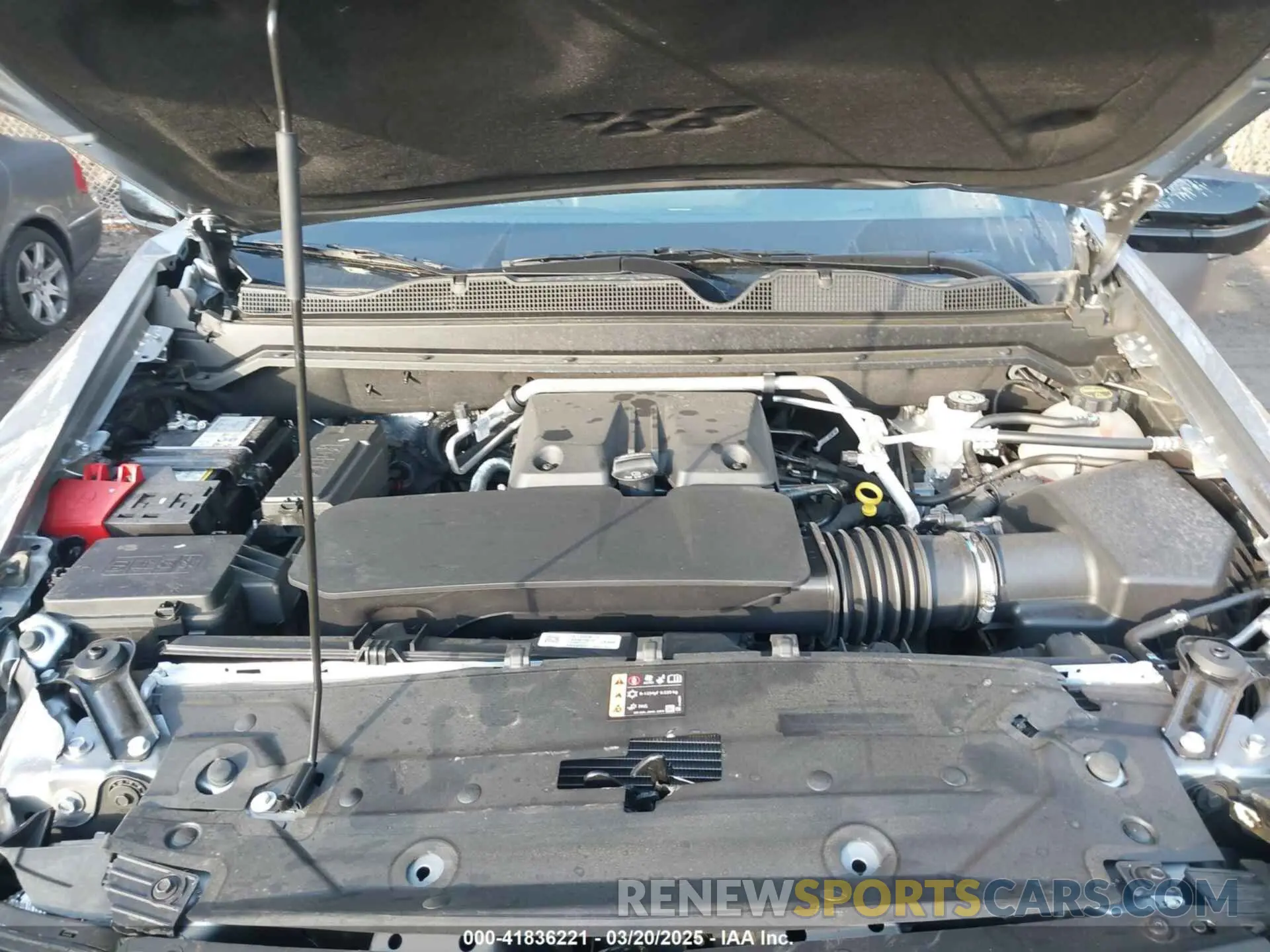 10 Photograph of a damaged car 1GCPTDEK3R1122785 CHEVROLET COLORADO 2024