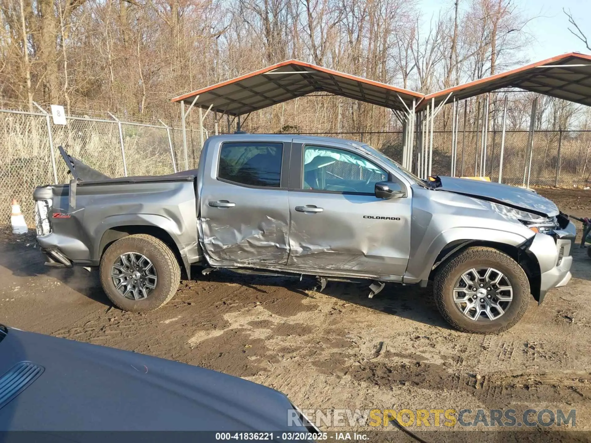 14 Photograph of a damaged car 1GCPTDEK3R1122785 CHEVROLET COLORADO 2024