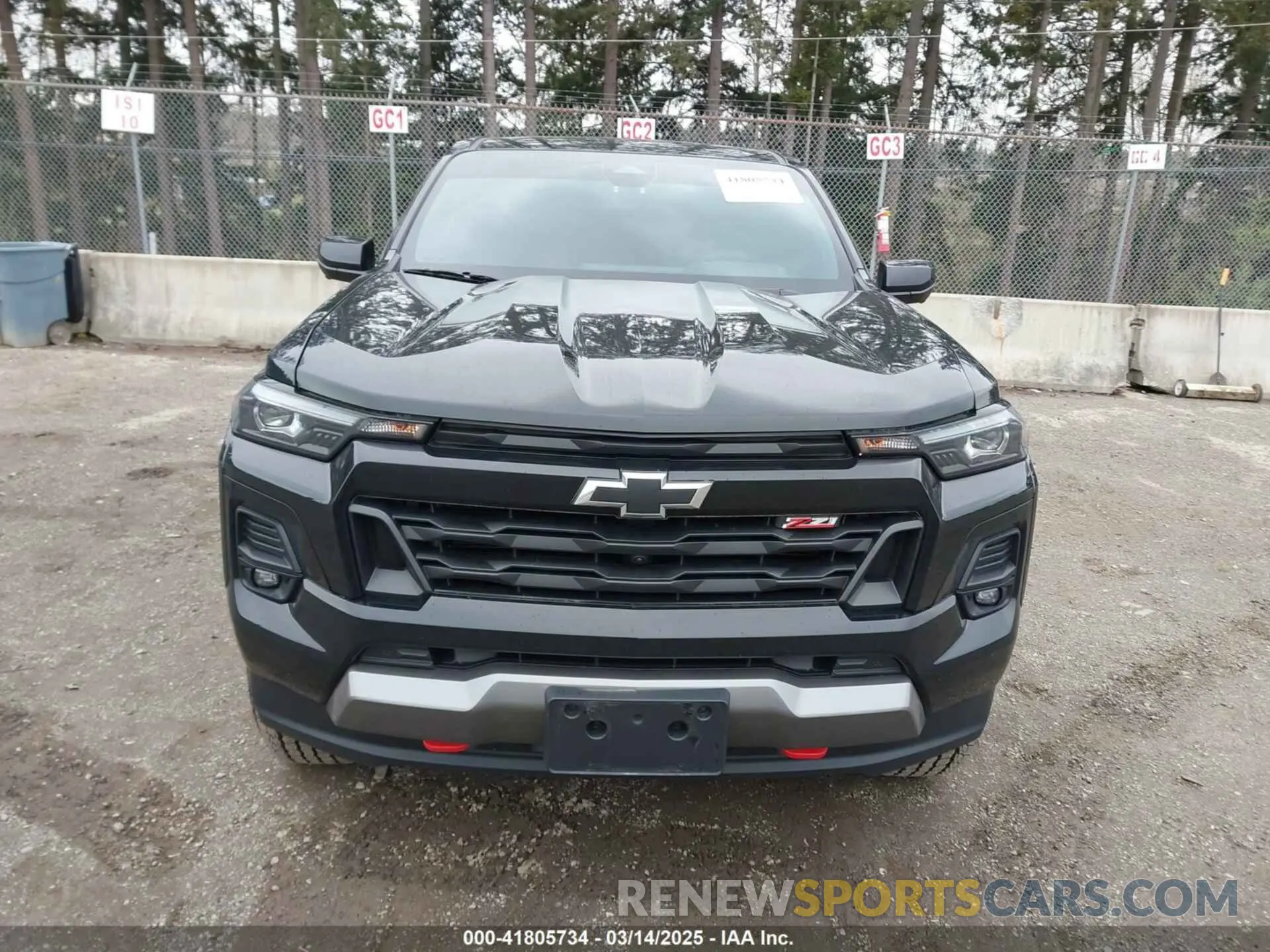 12 Photograph of a damaged car 1GCPTDEK5R1196760 CHEVROLET COLORADO 2024