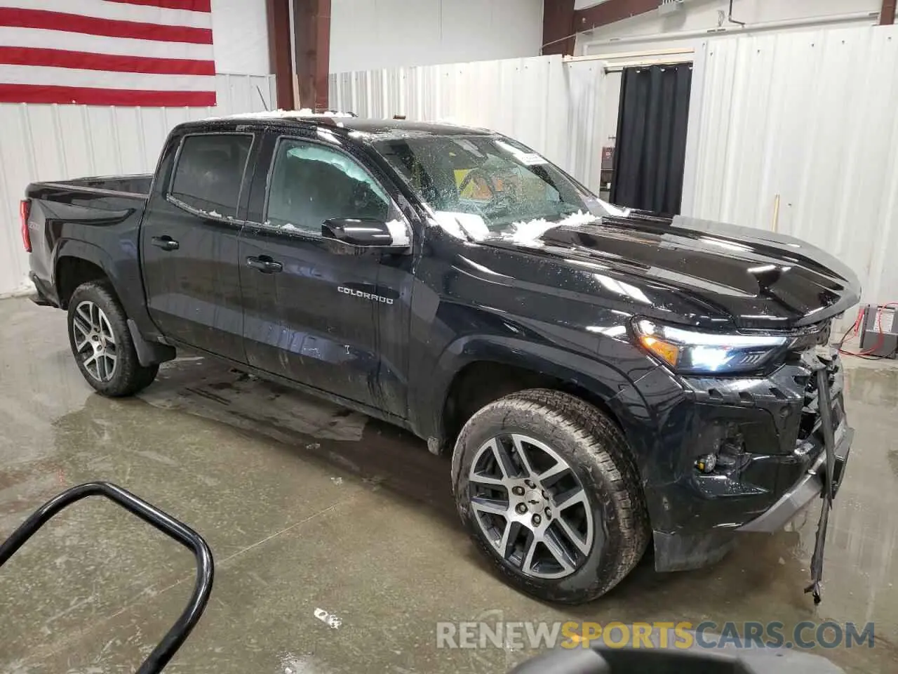 4 Photograph of a damaged car 1GCPTDEK5R1201021 CHEVROLET COLORADO 2024