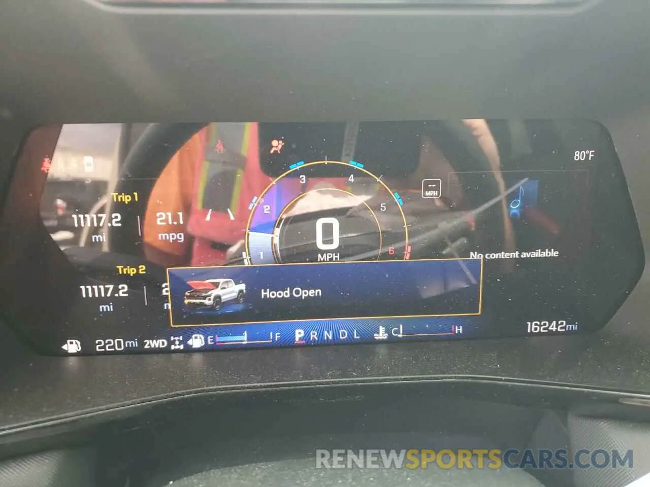 9 Photograph of a damaged car 1GCPTDEK9R1117302 CHEVROLET COLORADO 2024