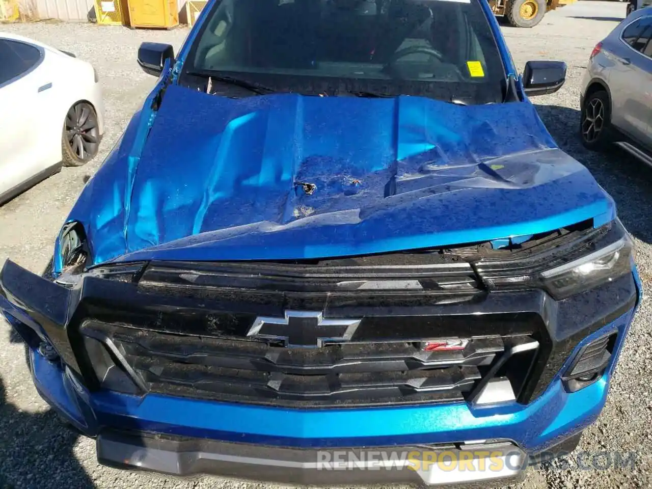 11 Photograph of a damaged car 1GCPTDEKXR1153399 CHEVROLET COLORADO 2024