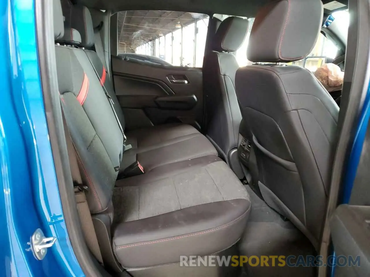 10 Photograph of a damaged car 1GCPTDEKXR1179632 CHEVROLET COLORADO 2024