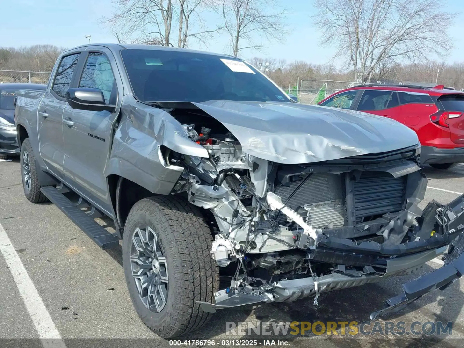 1 Photograph of a damaged car 1GCPTDEKXR1263210 CHEVROLET COLORADO 2024