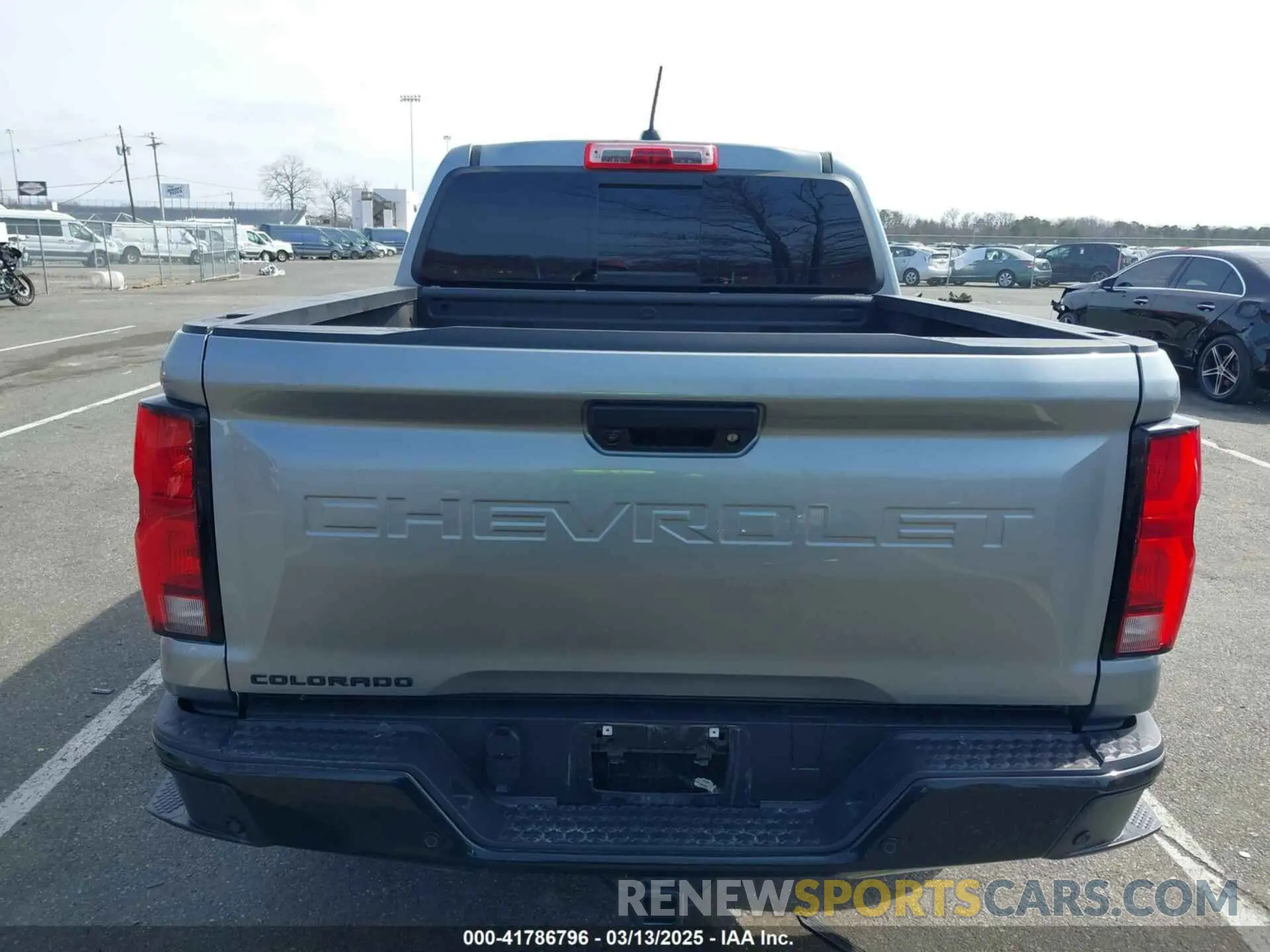 16 Photograph of a damaged car 1GCPTDEKXR1263210 CHEVROLET COLORADO 2024
