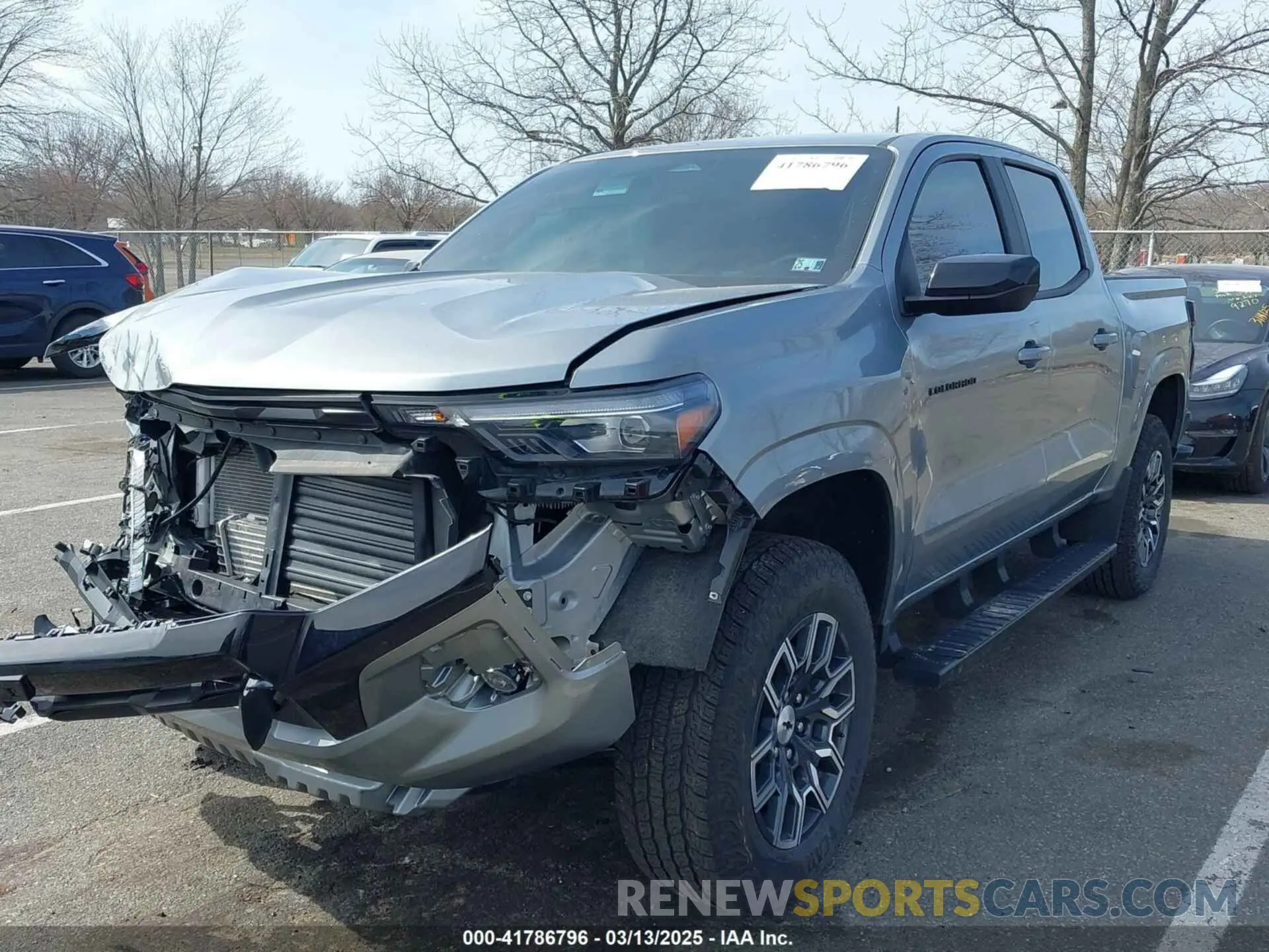 2 Photograph of a damaged car 1GCPTDEKXR1263210 CHEVROLET COLORADO 2024