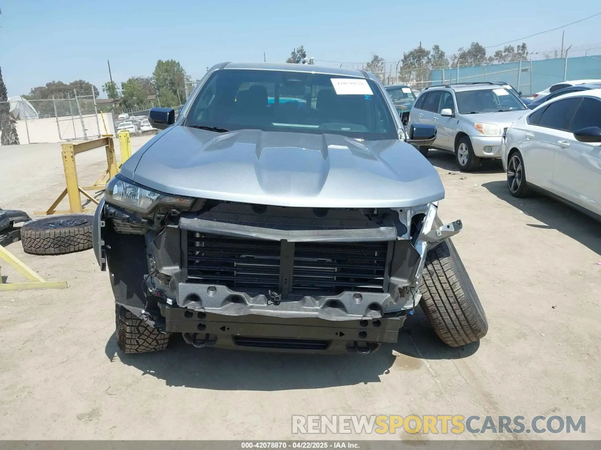 13 Photograph of a damaged car 1GCPTEEK8R1167825 CHEVROLET COLORADO 2024