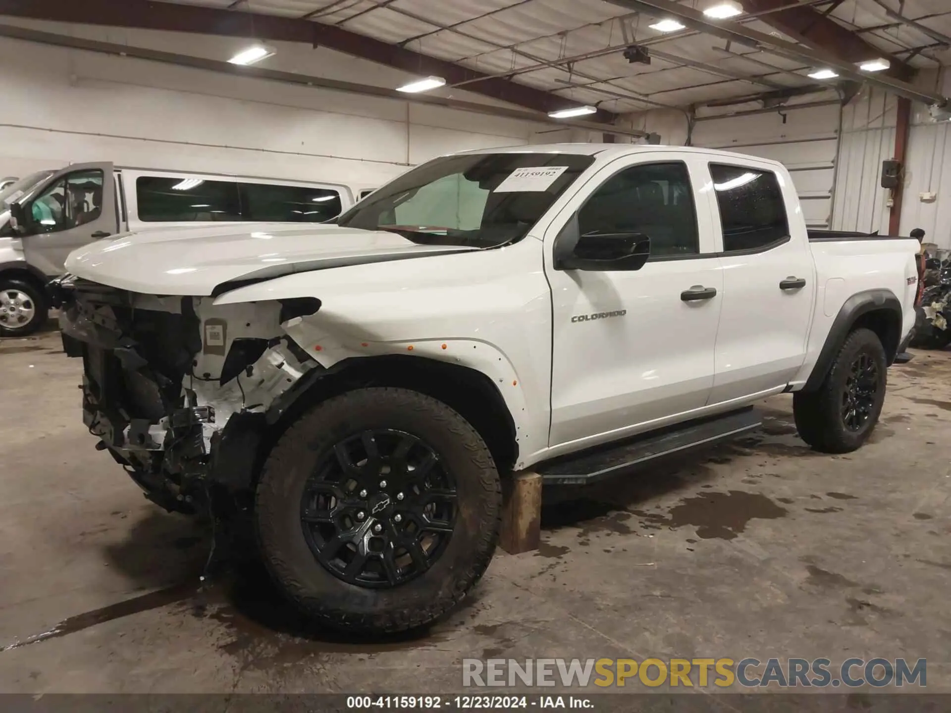 2 Photograph of a damaged car 1GCPTEEK8R1242233 CHEVROLET COLORADO 2024