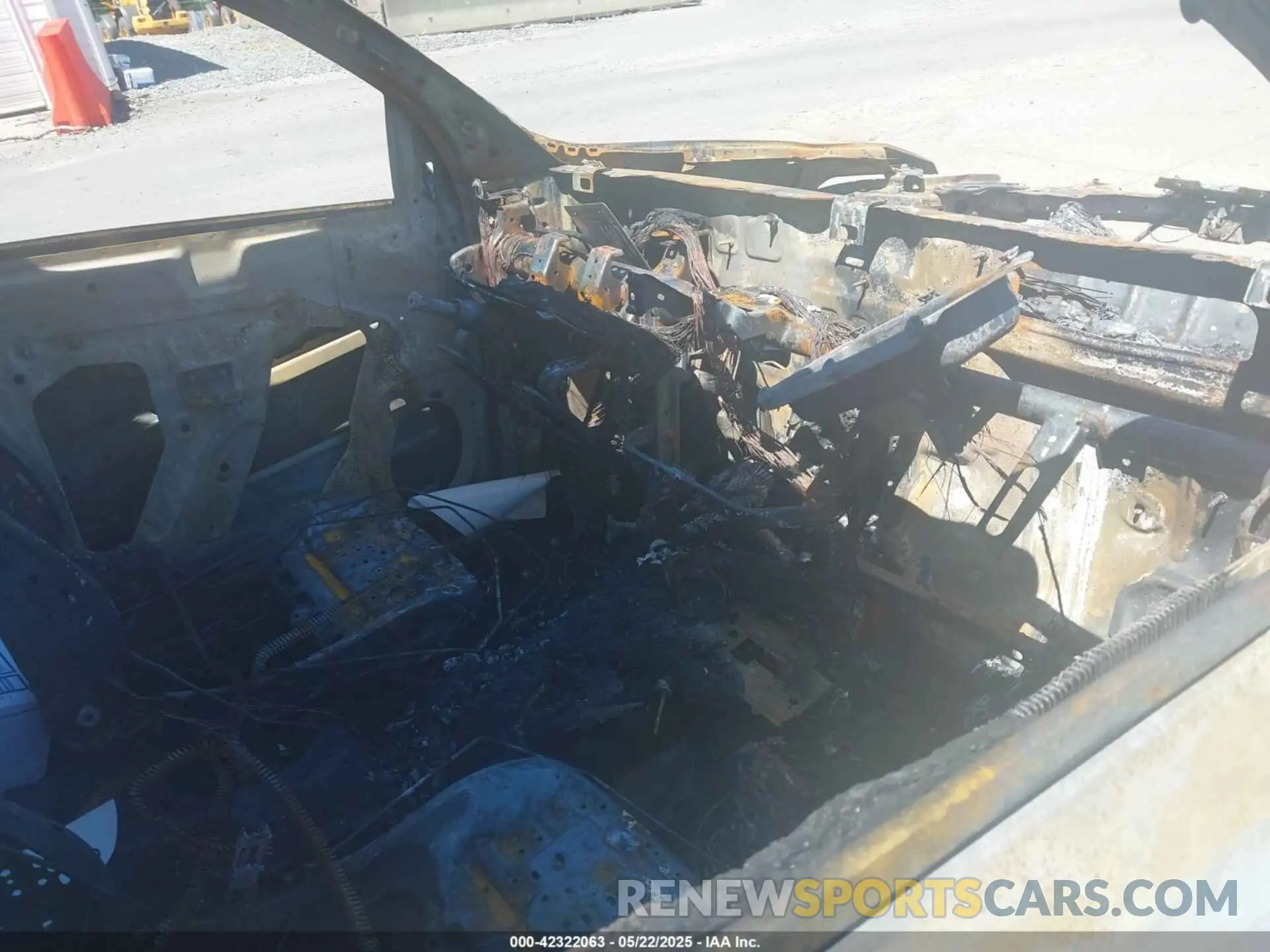 5 Photograph of a damaged car 1GCPTEEK8R1252146 CHEVROLET COLORADO 2024
