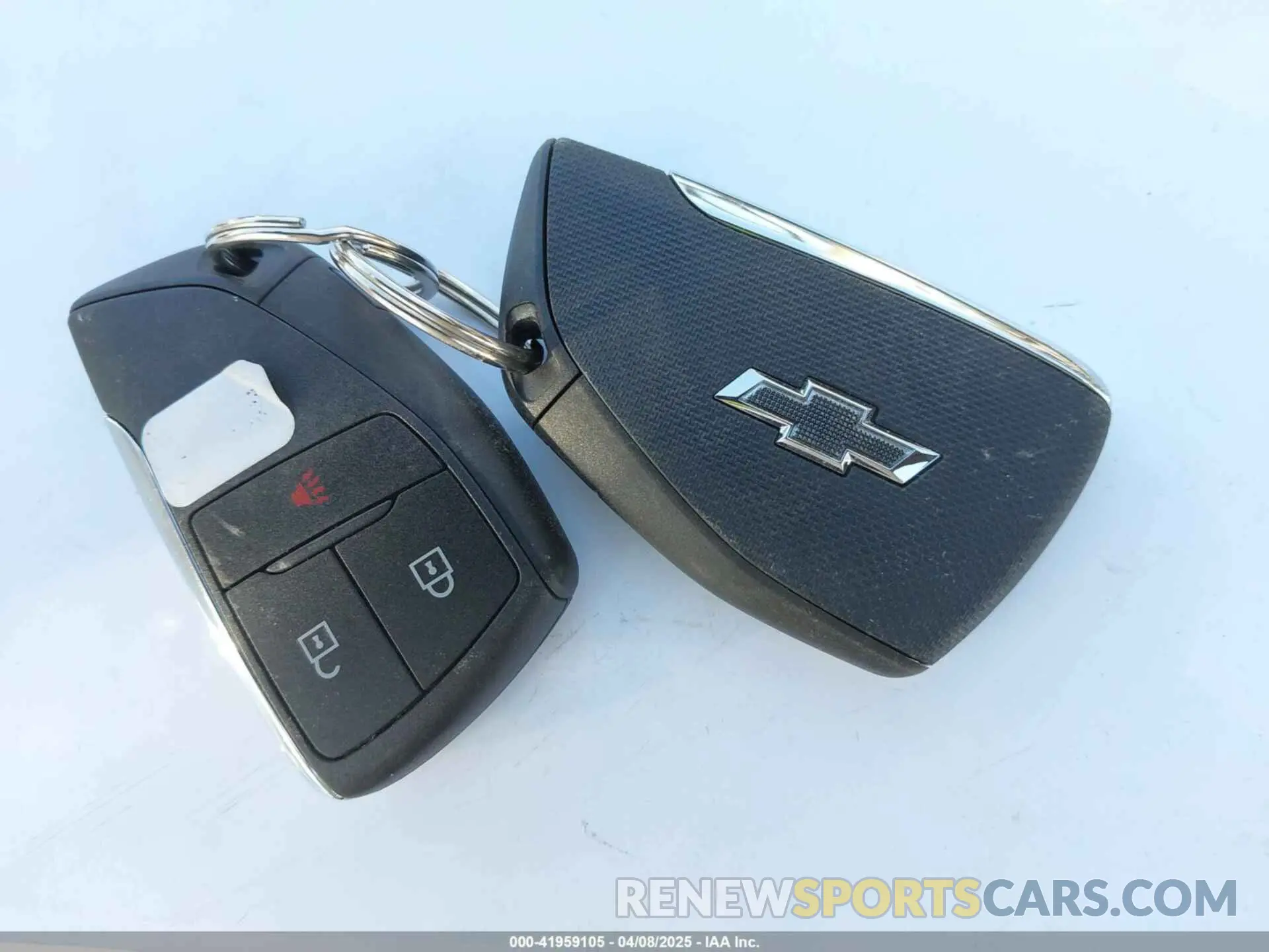 11 Photograph of a damaged car 1GCPTEEK9R1161760 CHEVROLET COLORADO 2024