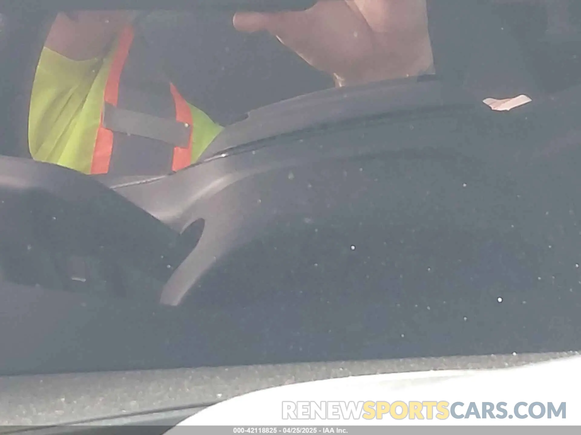 14 Photograph of a damaged car 1GCPTEEK9R1303749 CHEVROLET COLORADO 2024