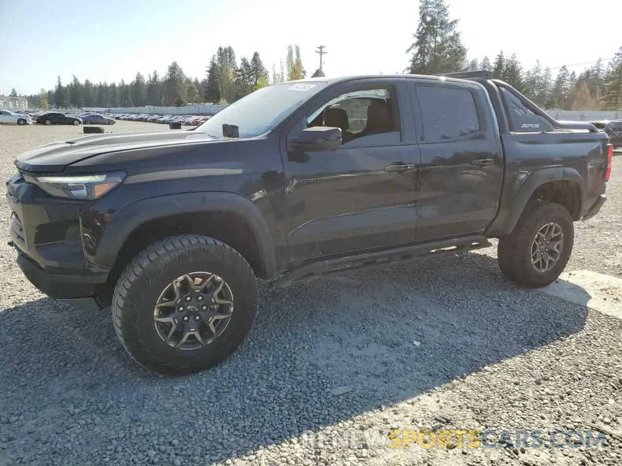 1 Photograph of a damaged car 1GCPTFEK1R1319644 CHEVROLET COLORADO 2024